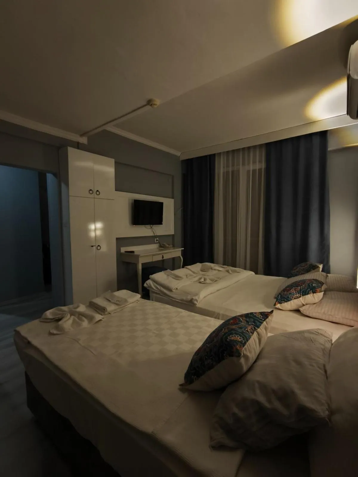 Bed in Akman City Hotel