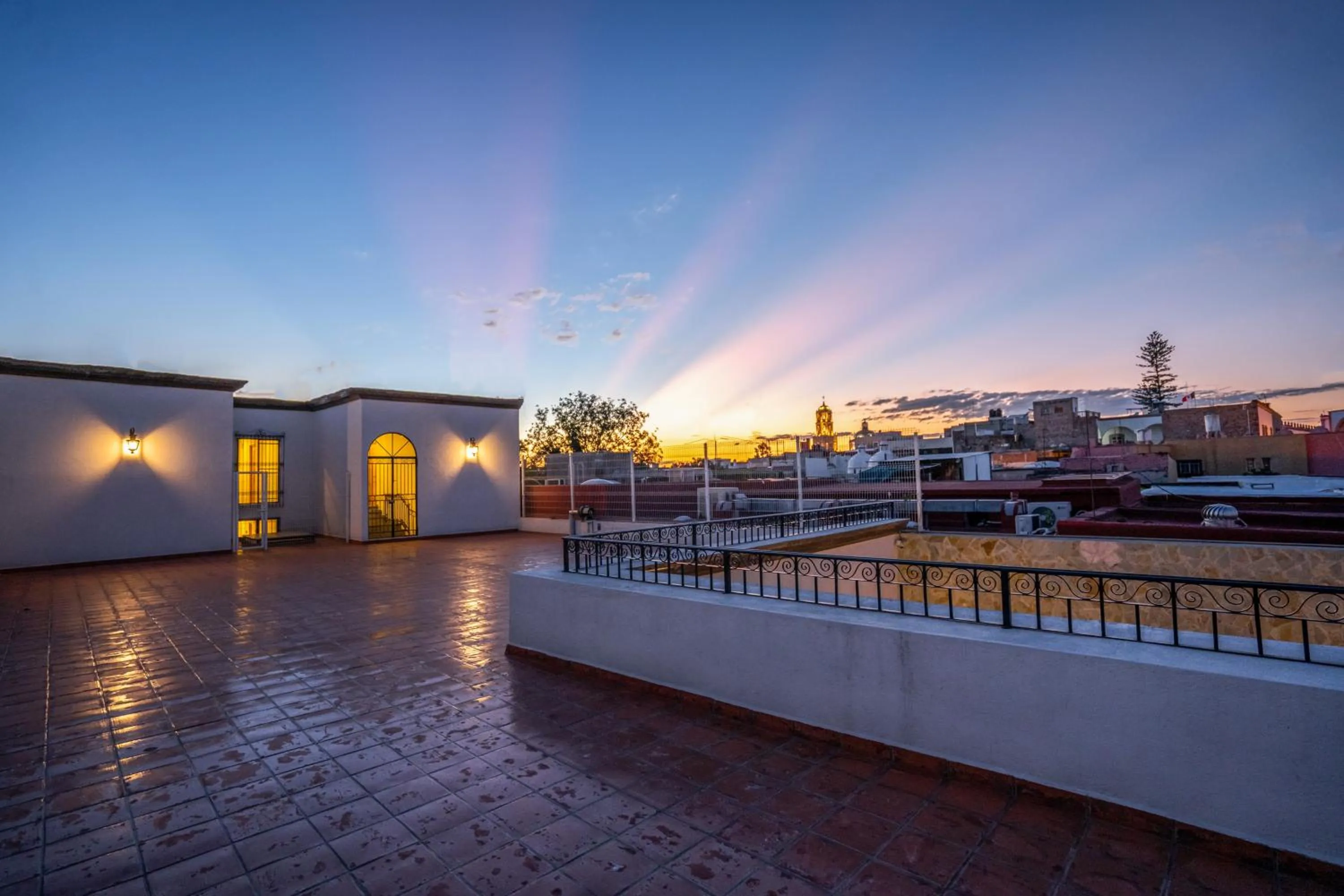 Property building in Hotel Meson de Sara