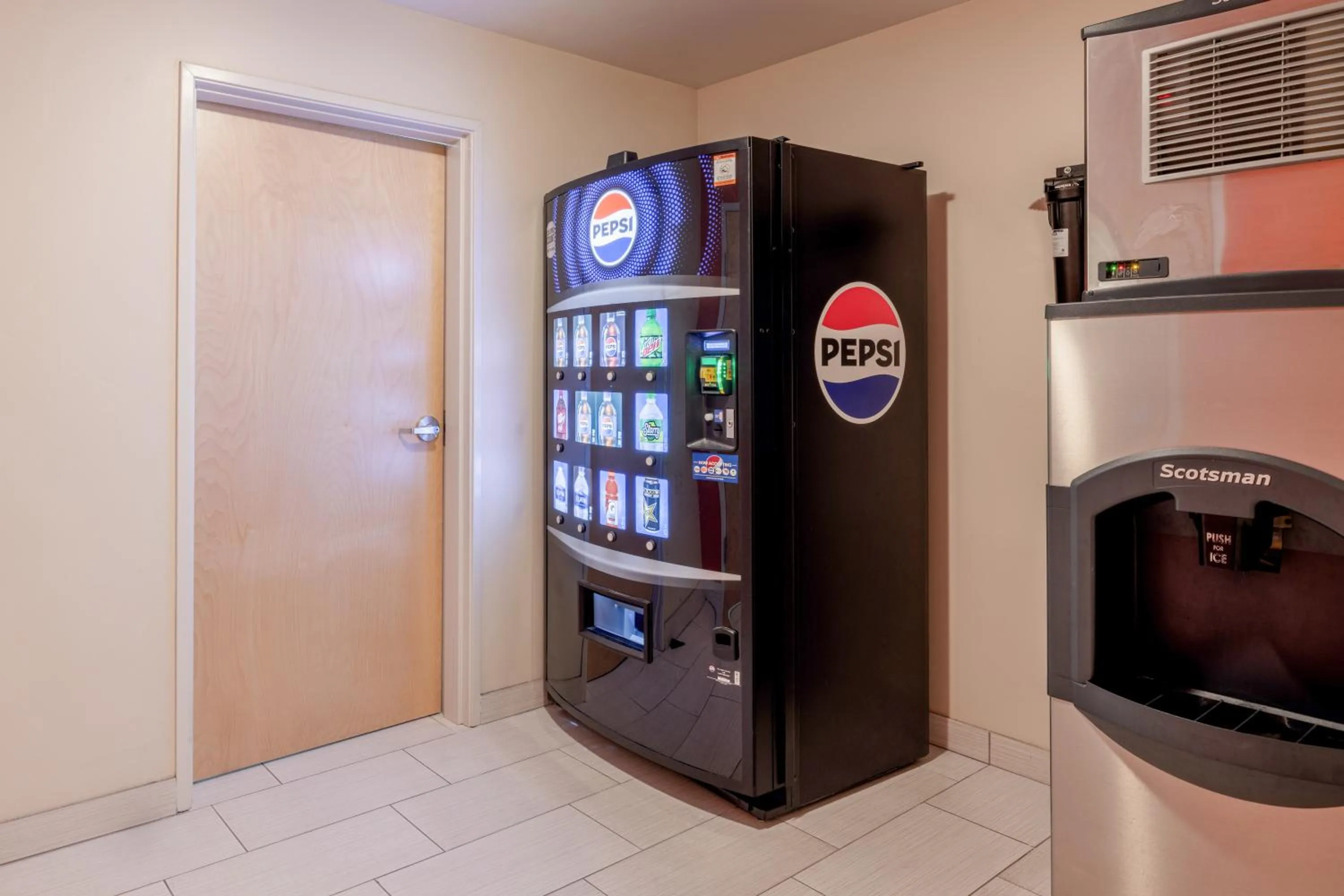 vending machine in Inn At Moss Landing Point