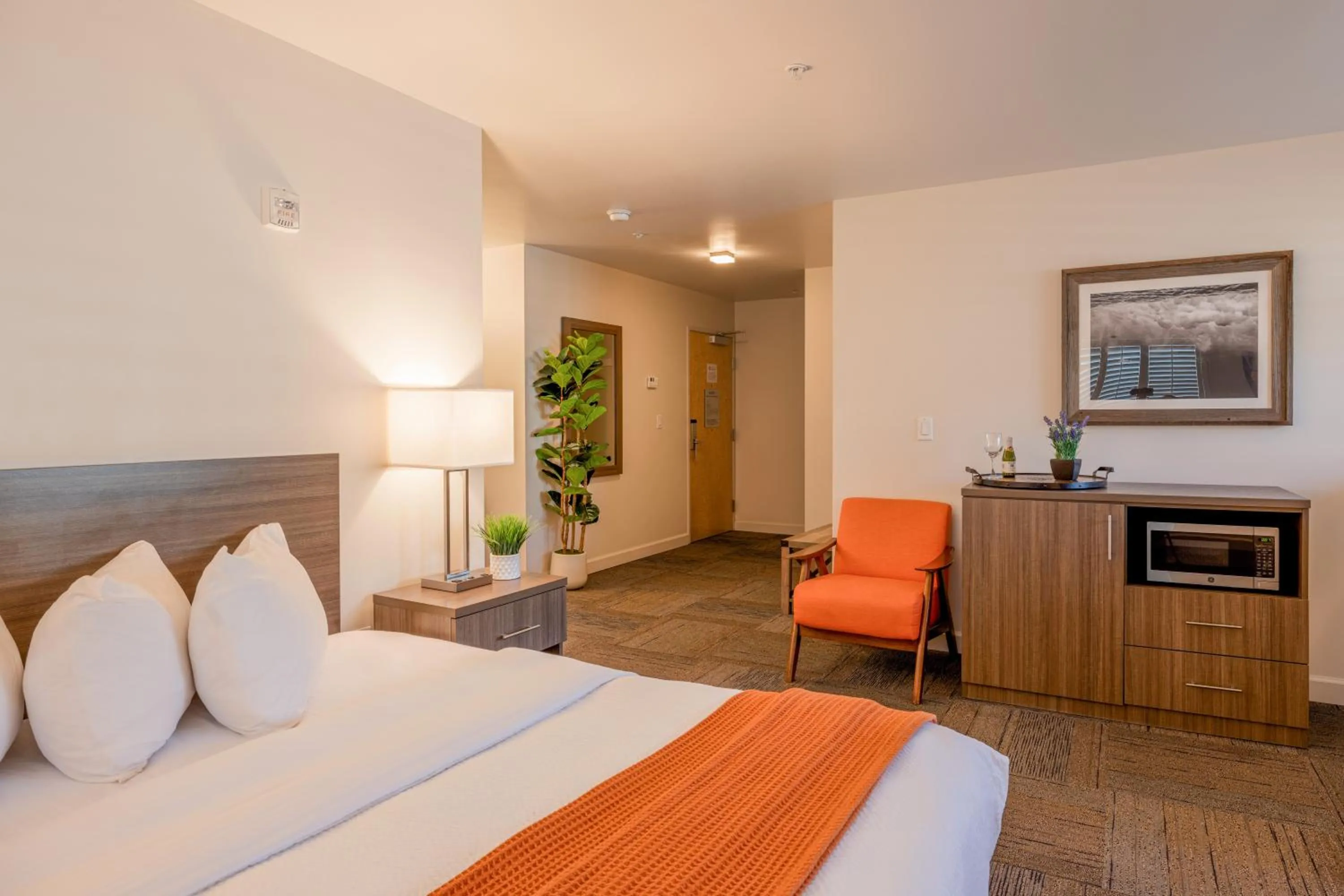 Bed in Inn At Moss Landing Point