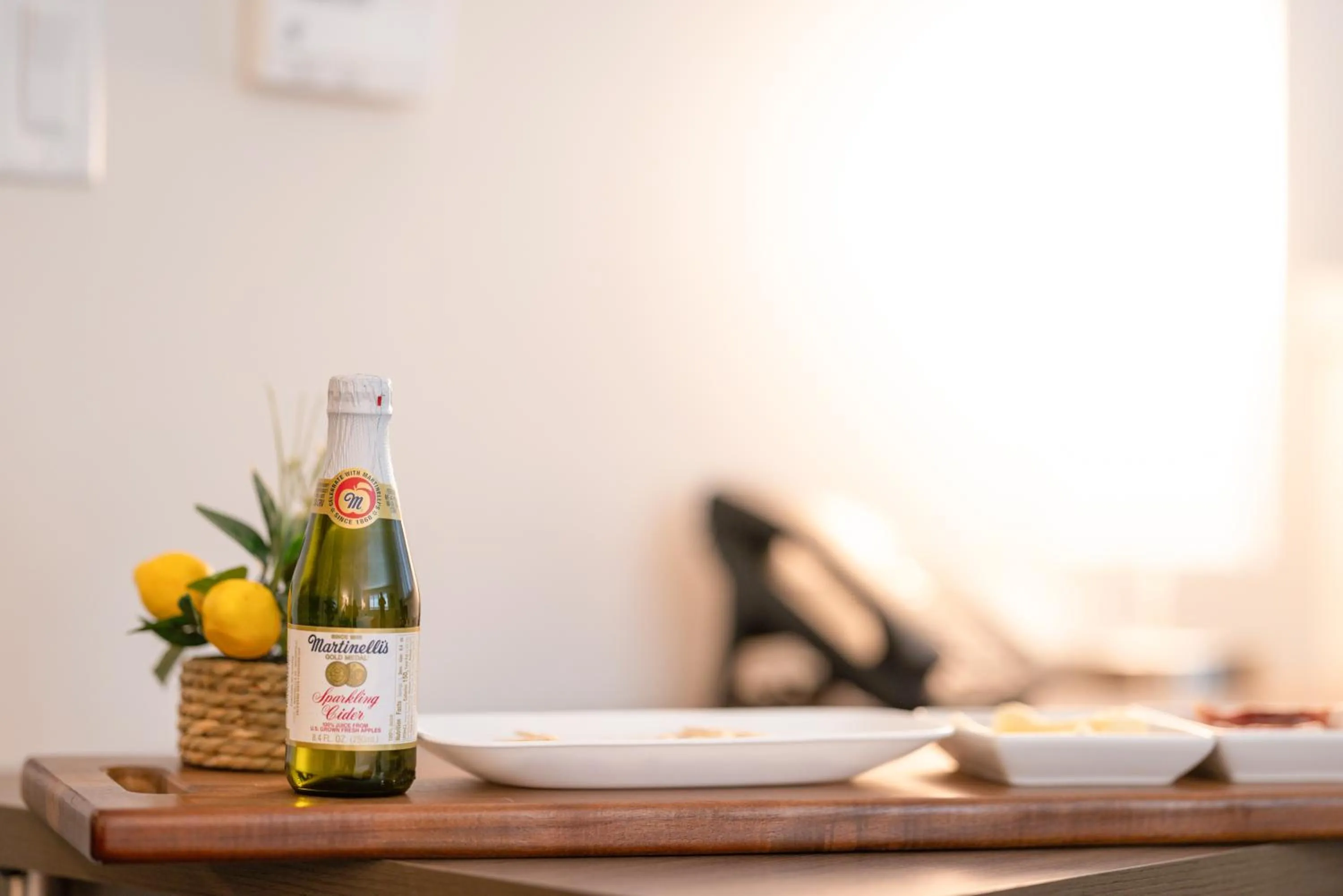 minibar in Inn At Moss Landing Point