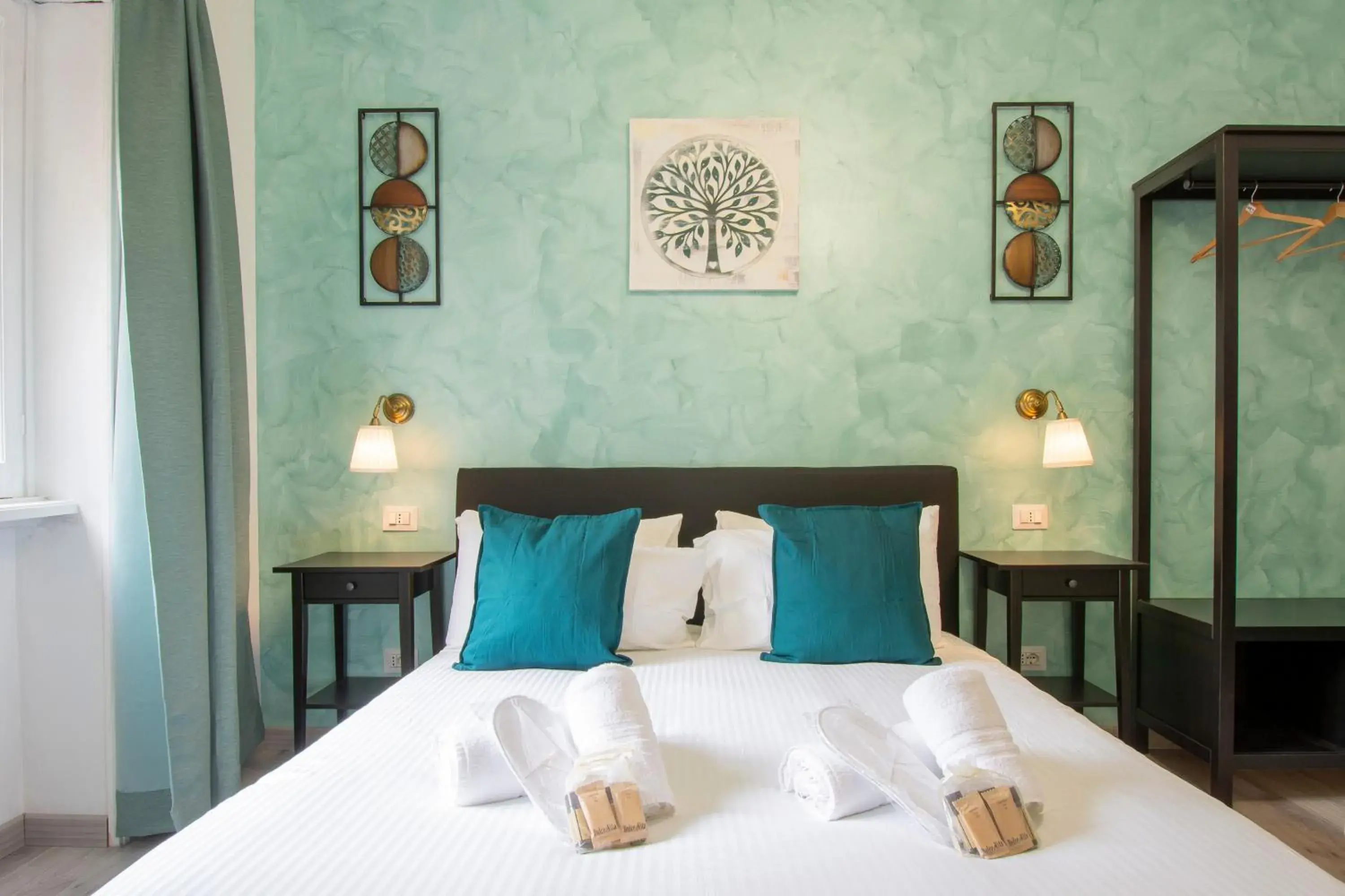 Deluxe Double Room with Shower in Luxury Boutique Hotel Deluxe Double Room with Shower in Luxury Boutique Hotel