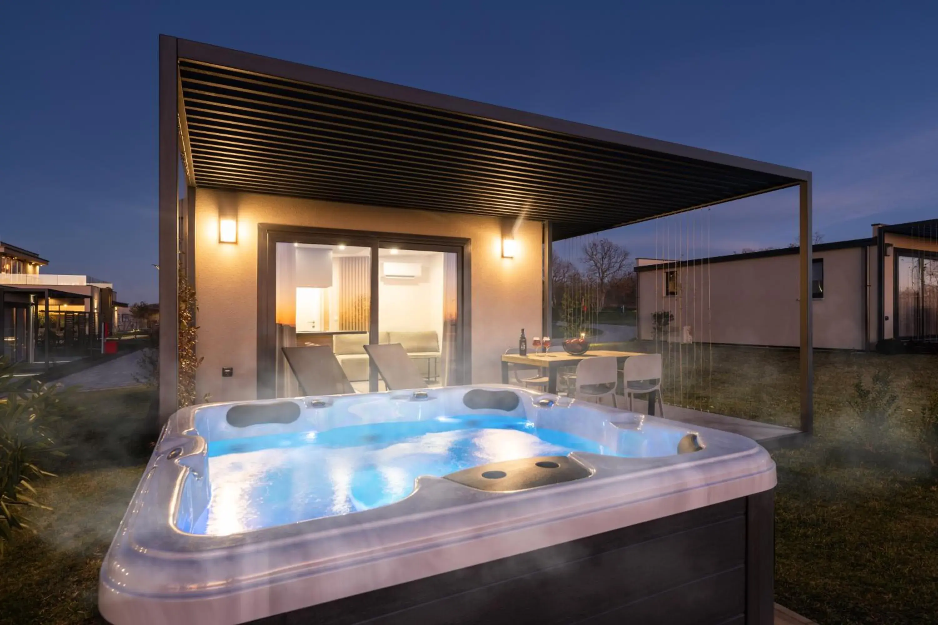 Lotus Luxury Mobile Home with Hot Tub in San Servolo Wellness Homes Lotus Luxury Mobile Home with Hot Tub in San Servolo Wellness Homes