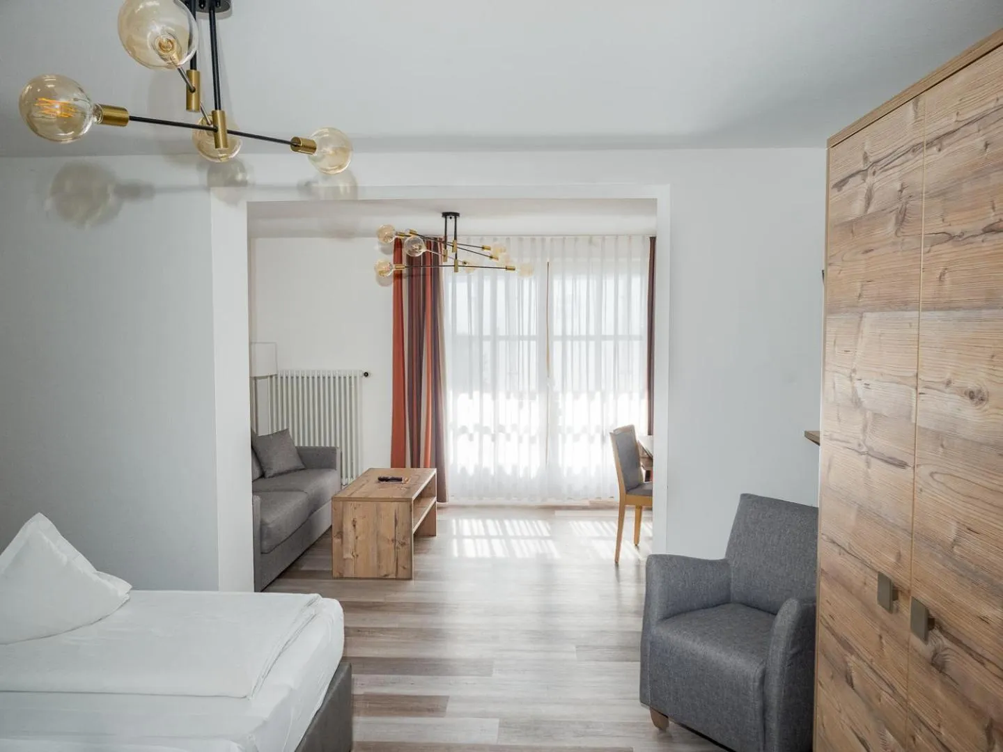 Photo of the whole room, Bed in Hotel Geiger