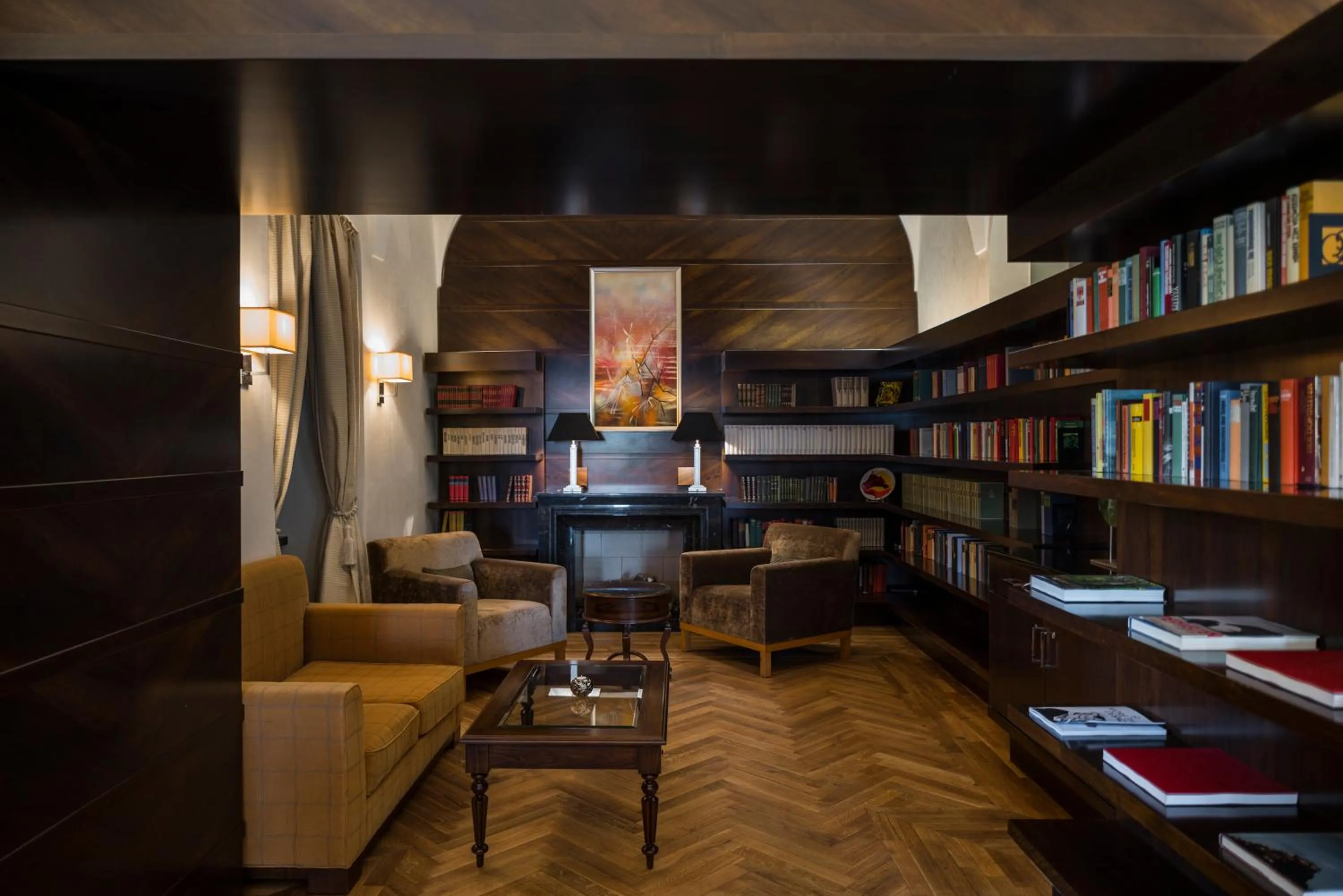 Library in Falkensteiner Schlosshotel Velden – The Leading Hotels of the World