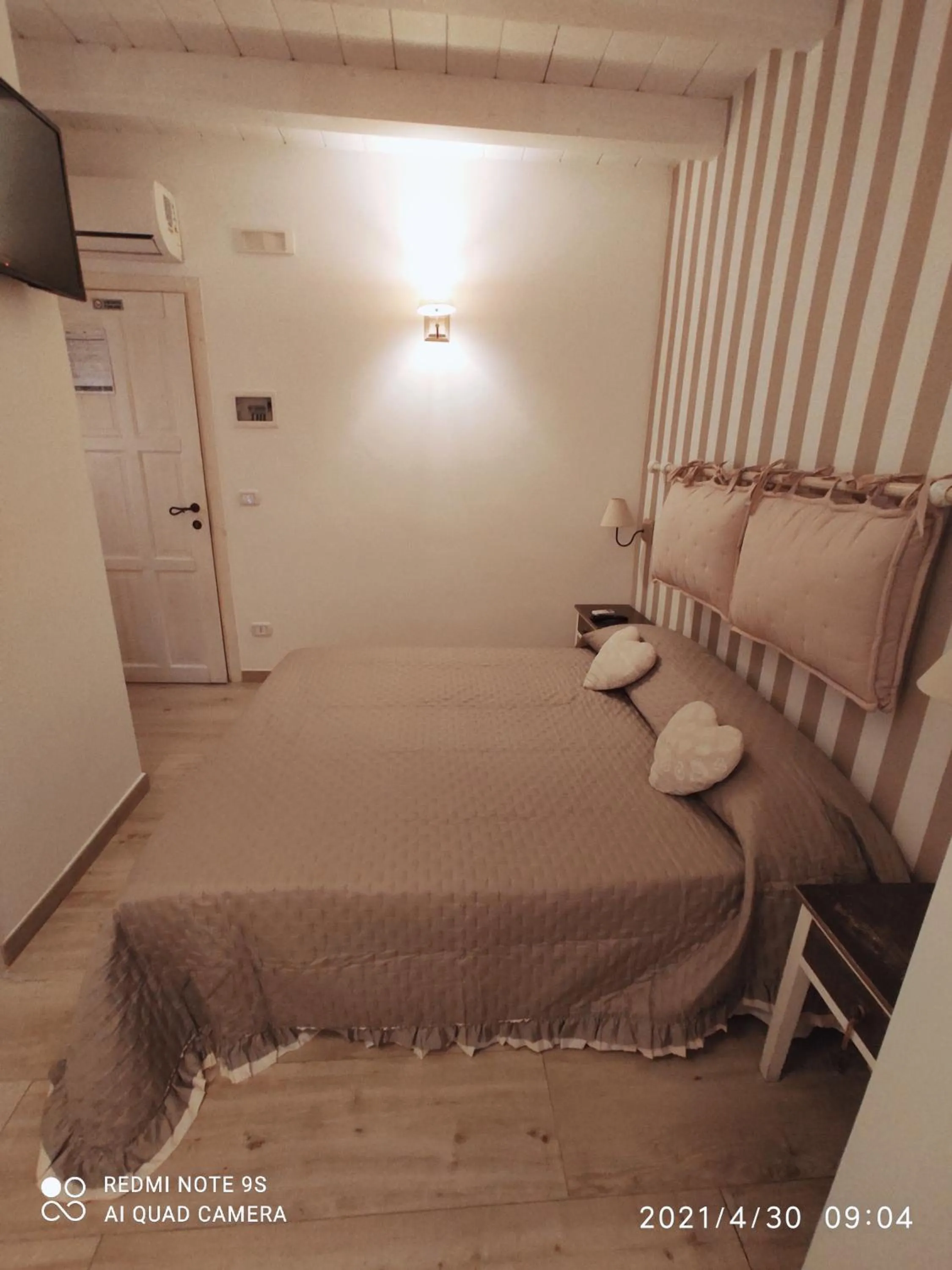 Bed in B&B La Maison Del Borgo Antico