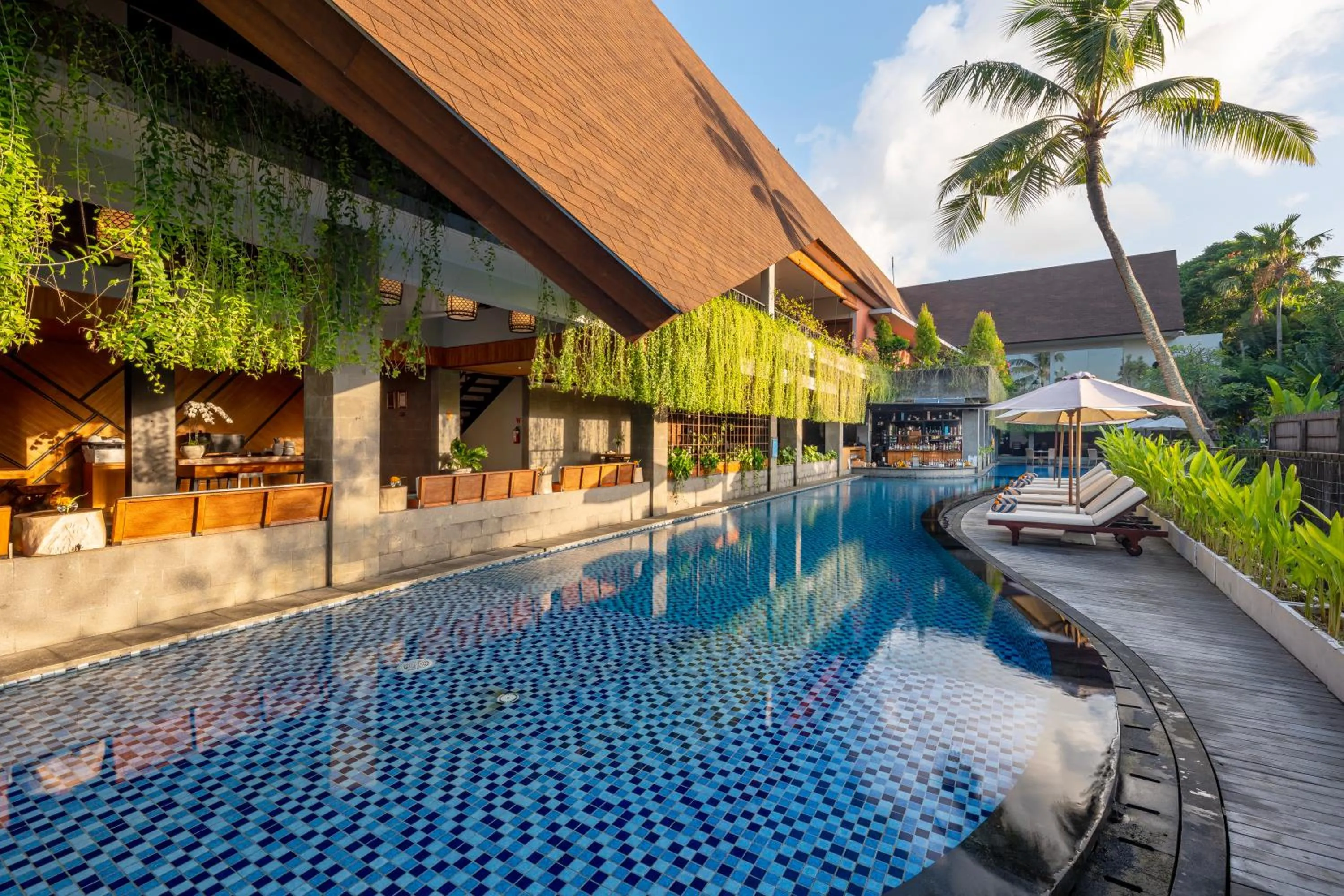 Swimming pool in Kayumas Seminyak Resort