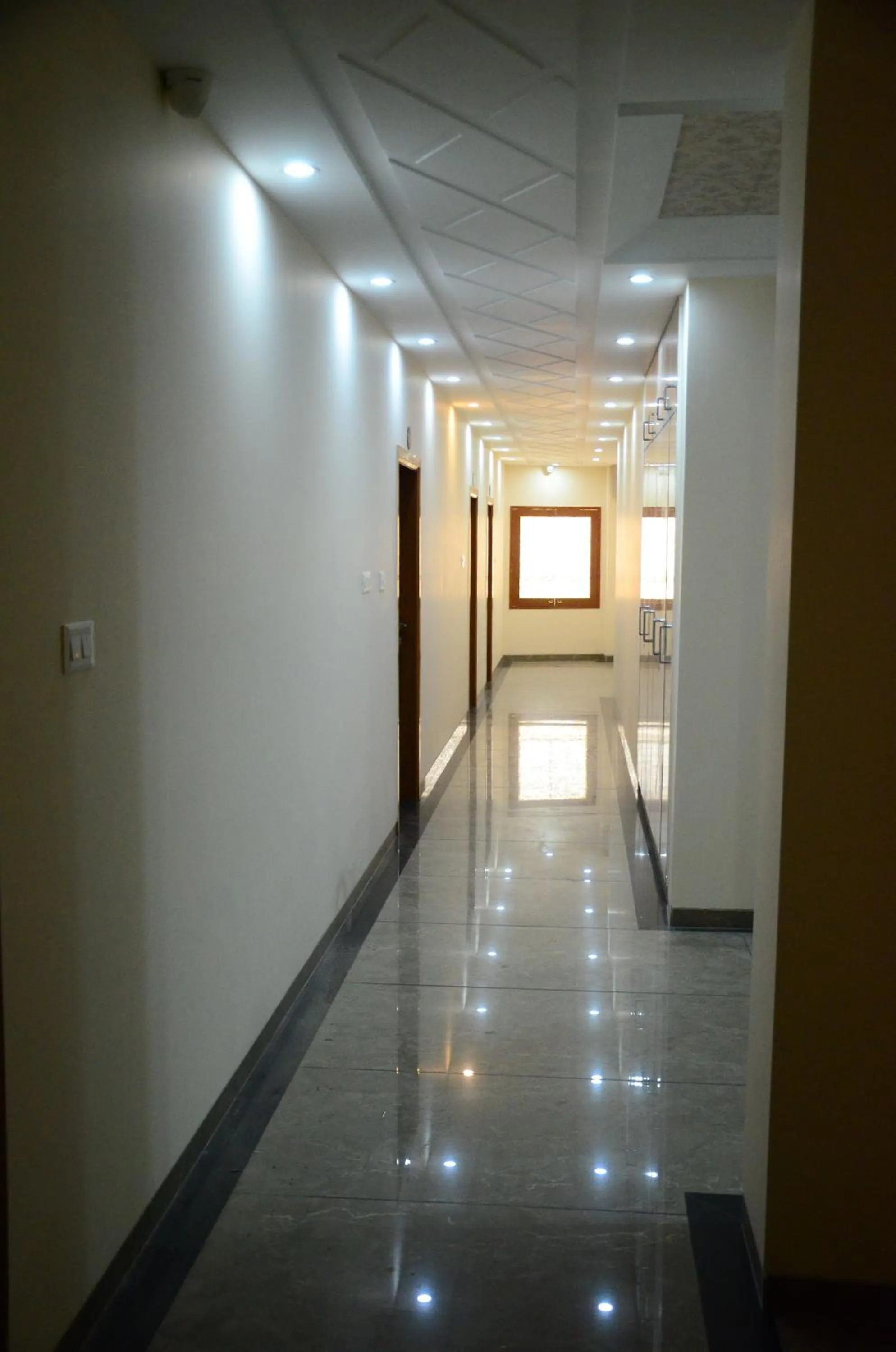 Facade/entrance in DUDI HOTEL