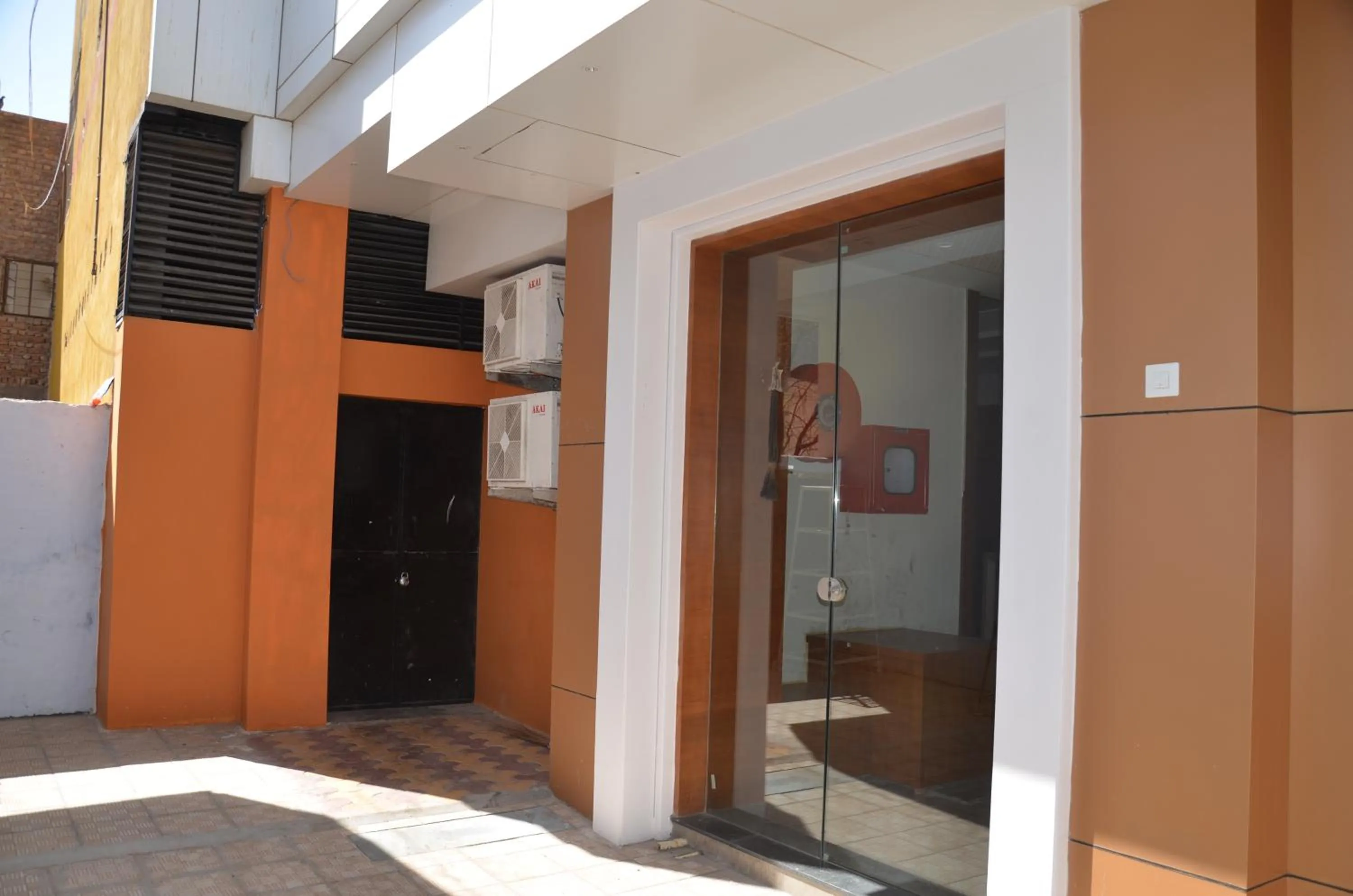 Property building in DUDI HOTEL