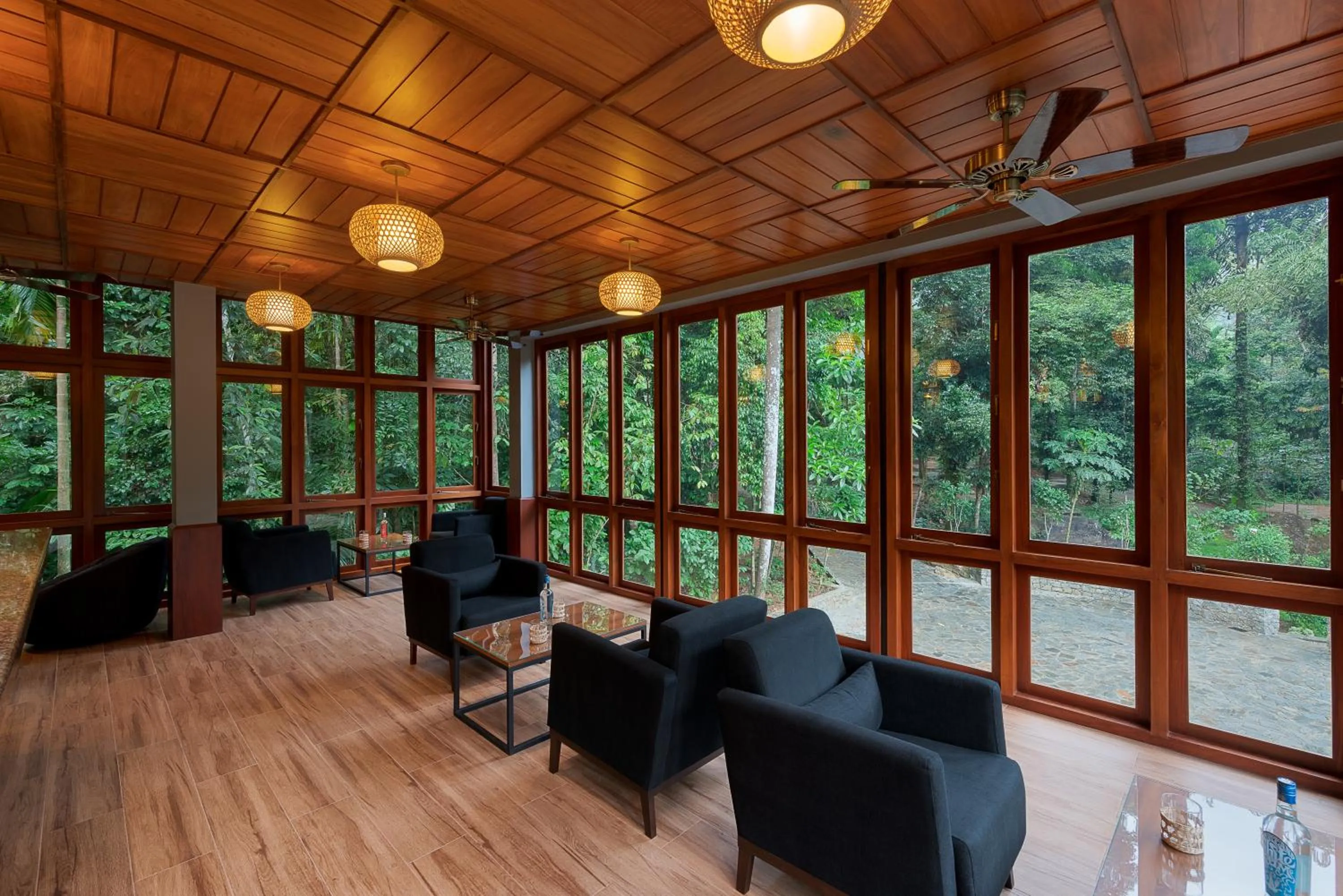 Communal lounge/ TV room in Moksha at Kitulgala - Rainforest Boutique Hotel