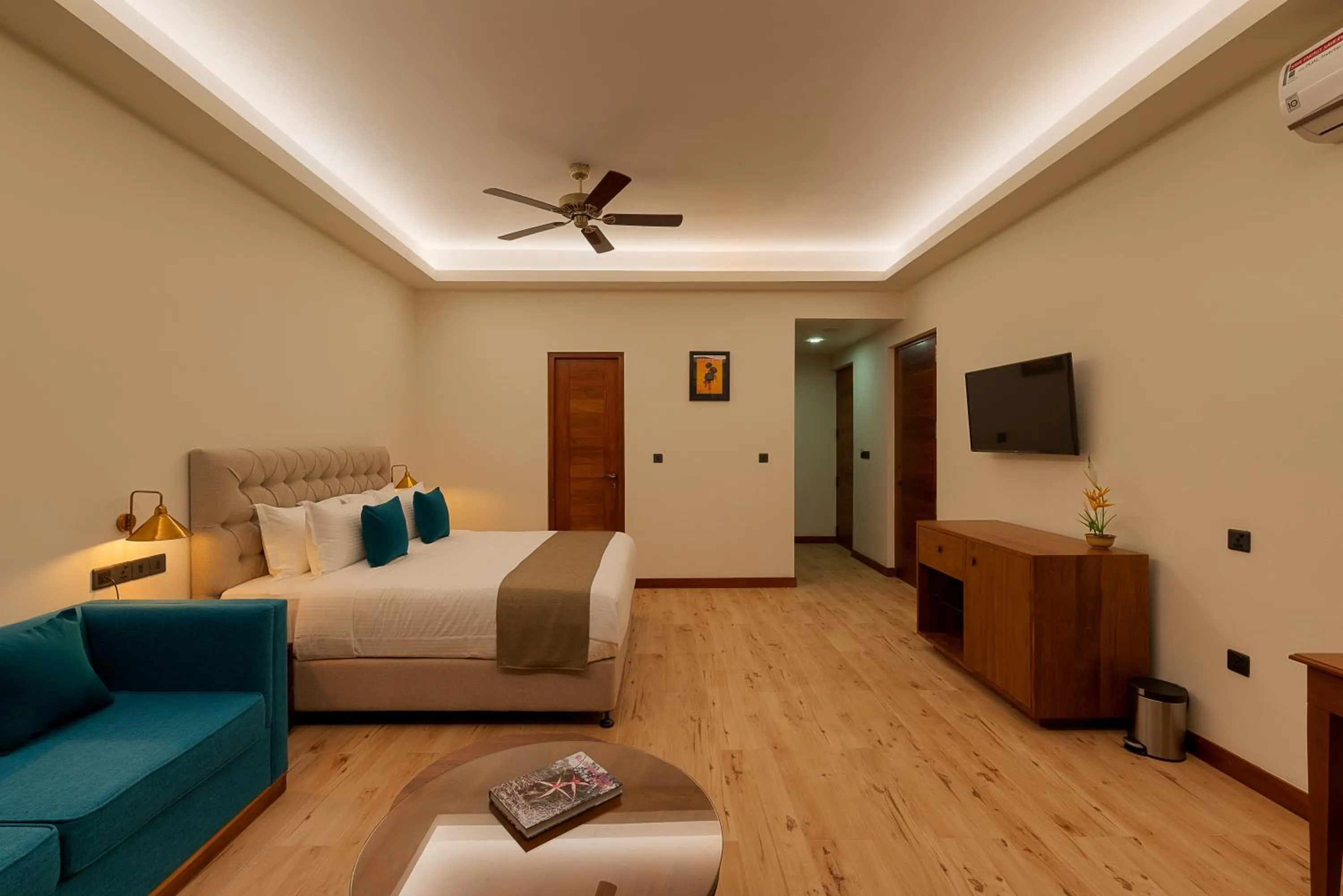 Photo of the whole room, Bed in Moksha at Kitulgala - Rainforest Boutique Hotel