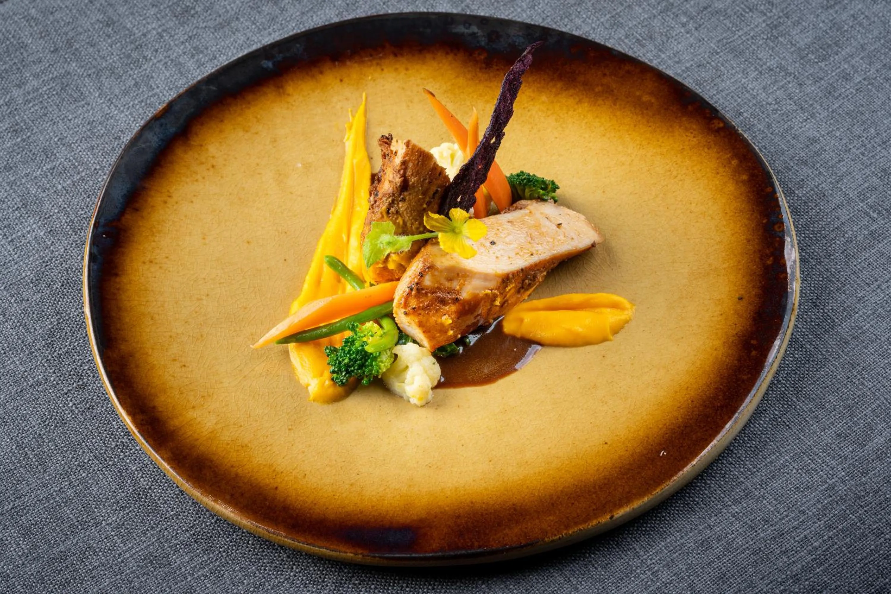 Food and drinks in Moksha at Kitulgala - Rainforest Boutique Hotel