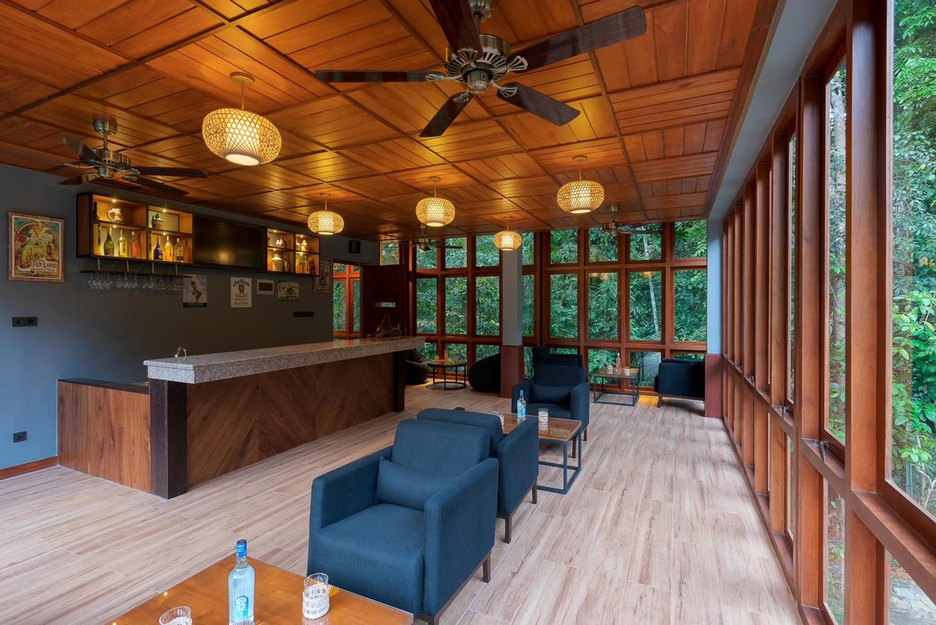 Lounge or bar in Moksha at Kitulgala - Rainforest Boutique Hotel