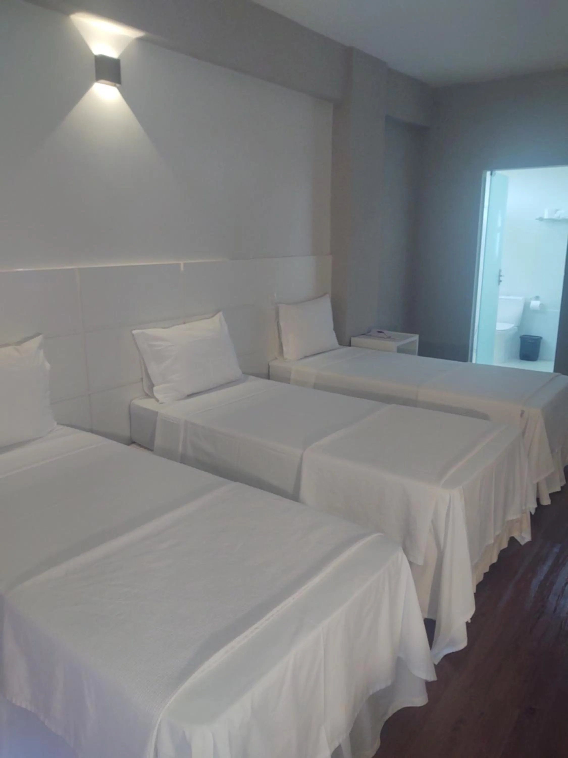 Bed in Hotel Quartzo