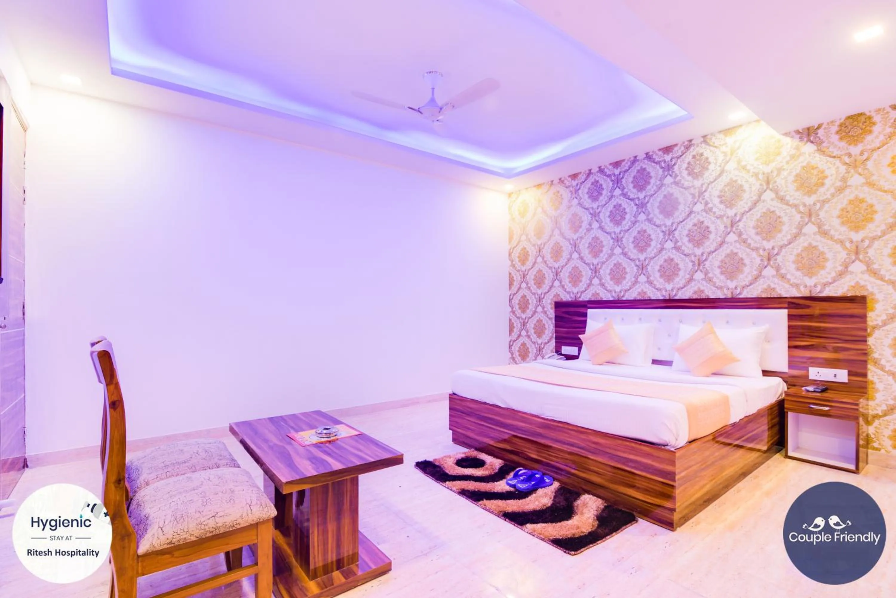 Bed in Hotel Fabulous - Delhi International Airport