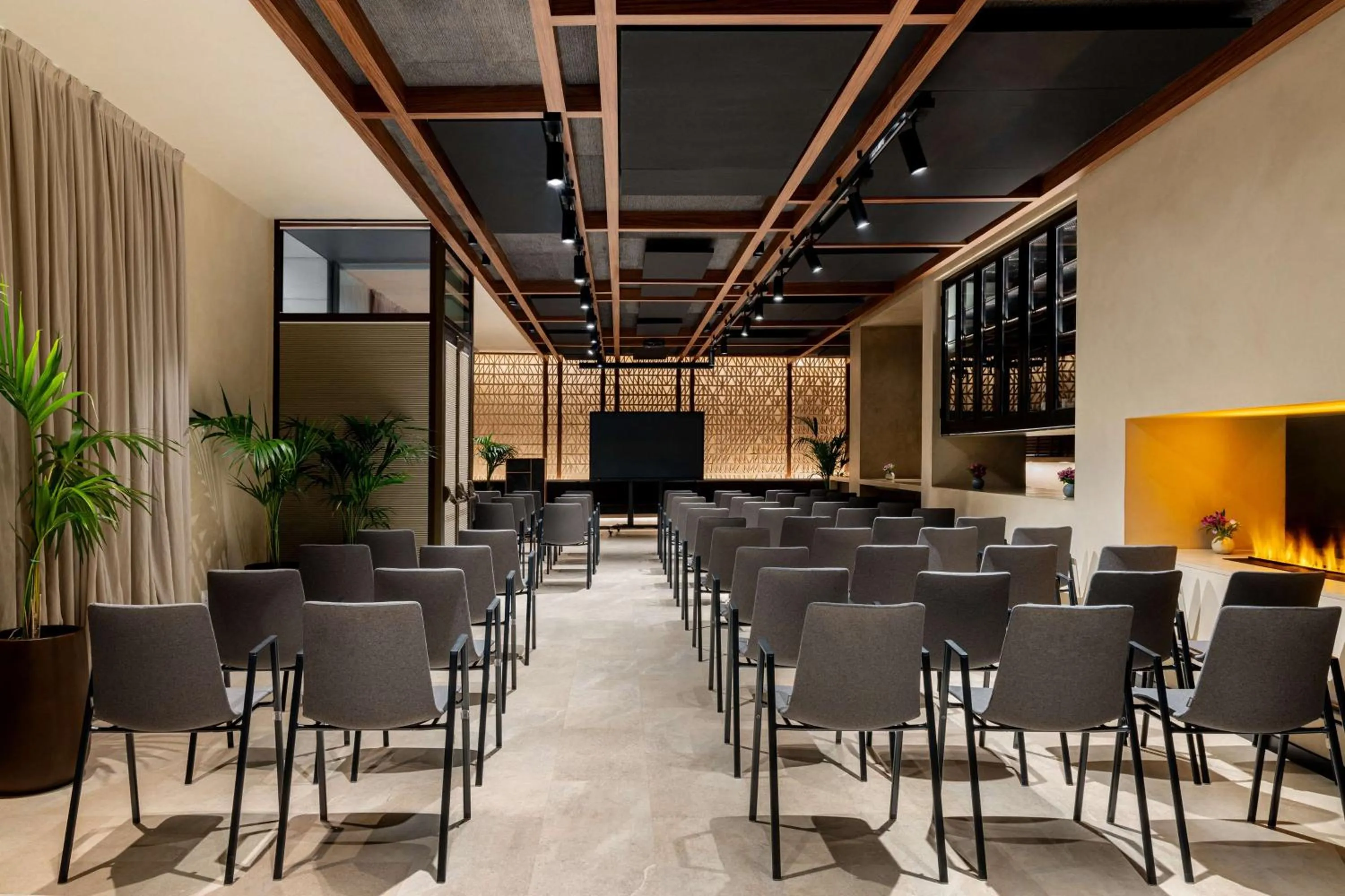 Meeting/conference room in Radisson Collection Hotel, Magdalena Plaza Sevilla