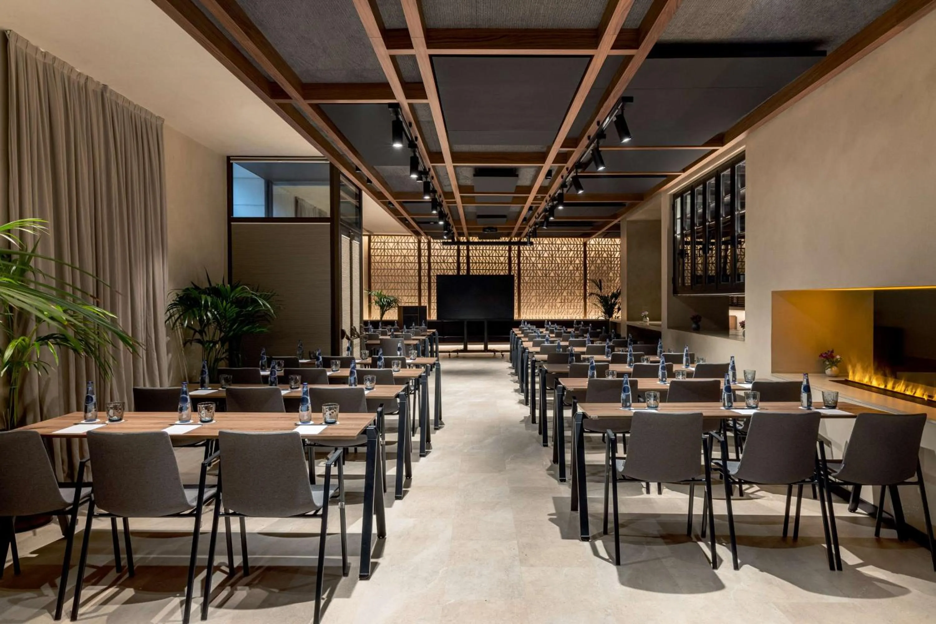 Meeting/conference room in Radisson Collection Hotel, Magdalena Plaza Sevilla