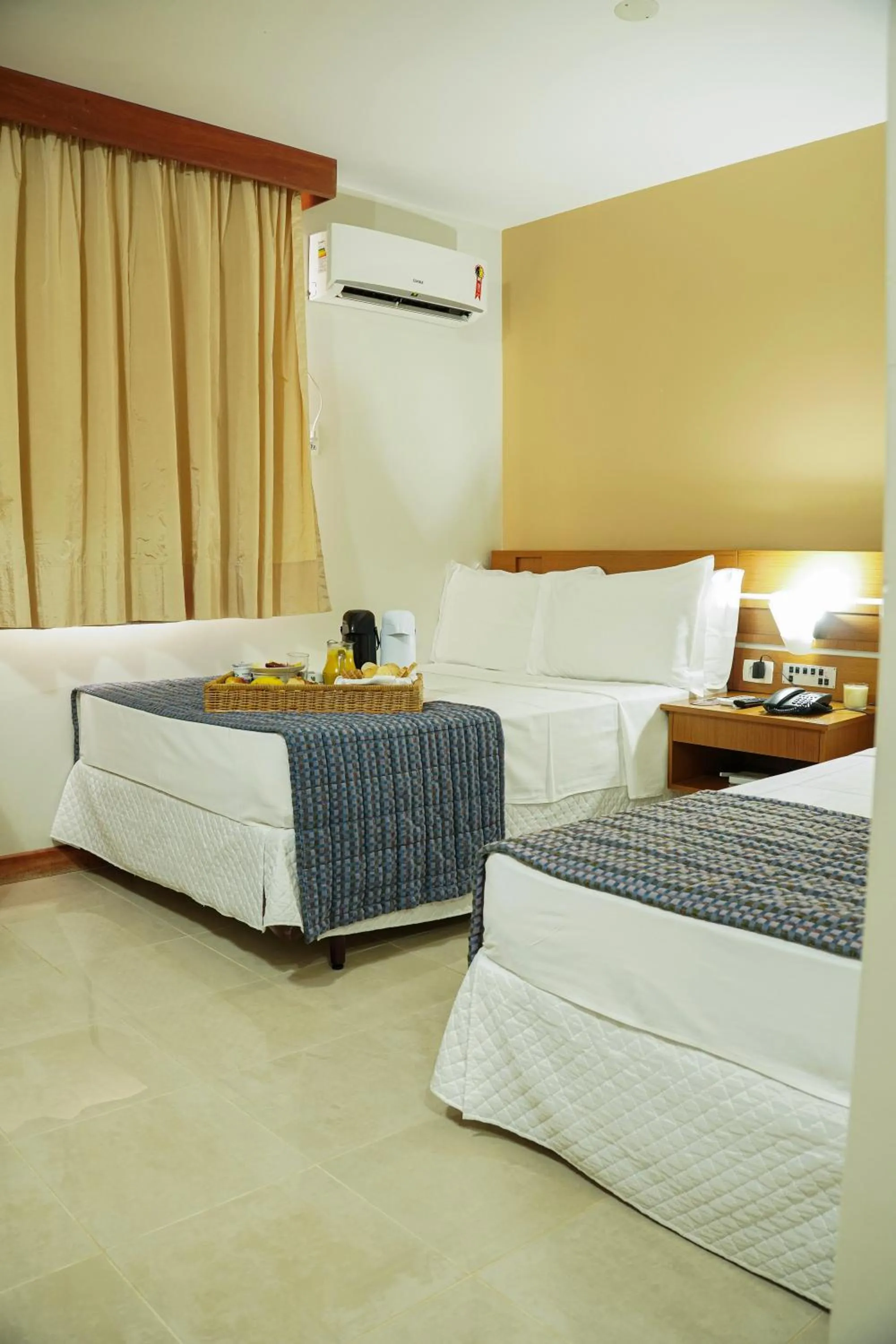 Bed in Copas Executive Hotel