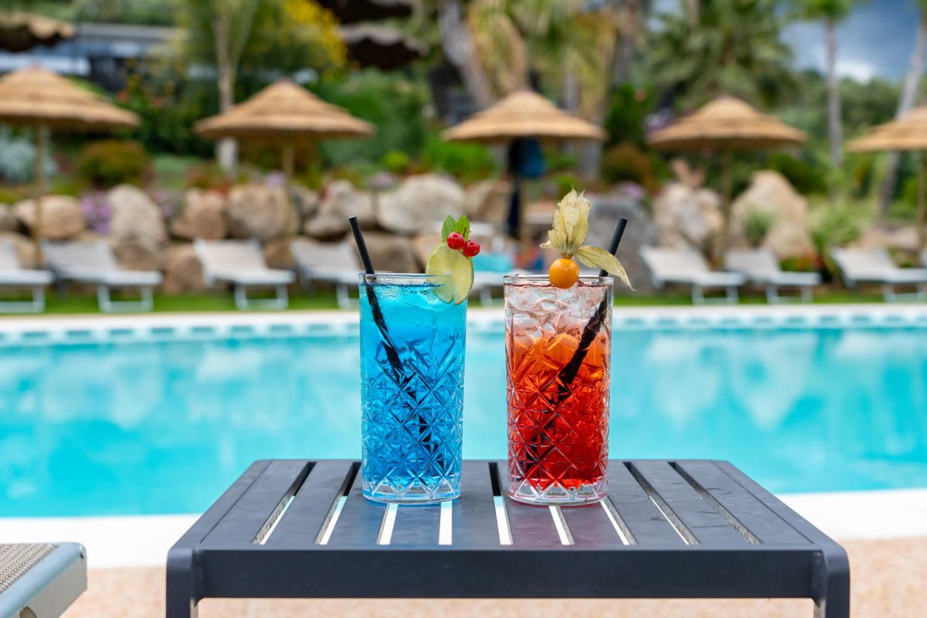 Food and drinks in Cala Sinzias Resort