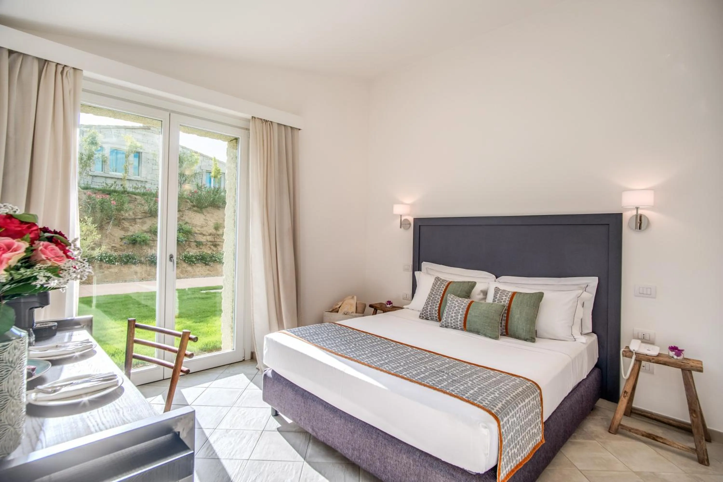 Bed in Cala Sinzias Resort