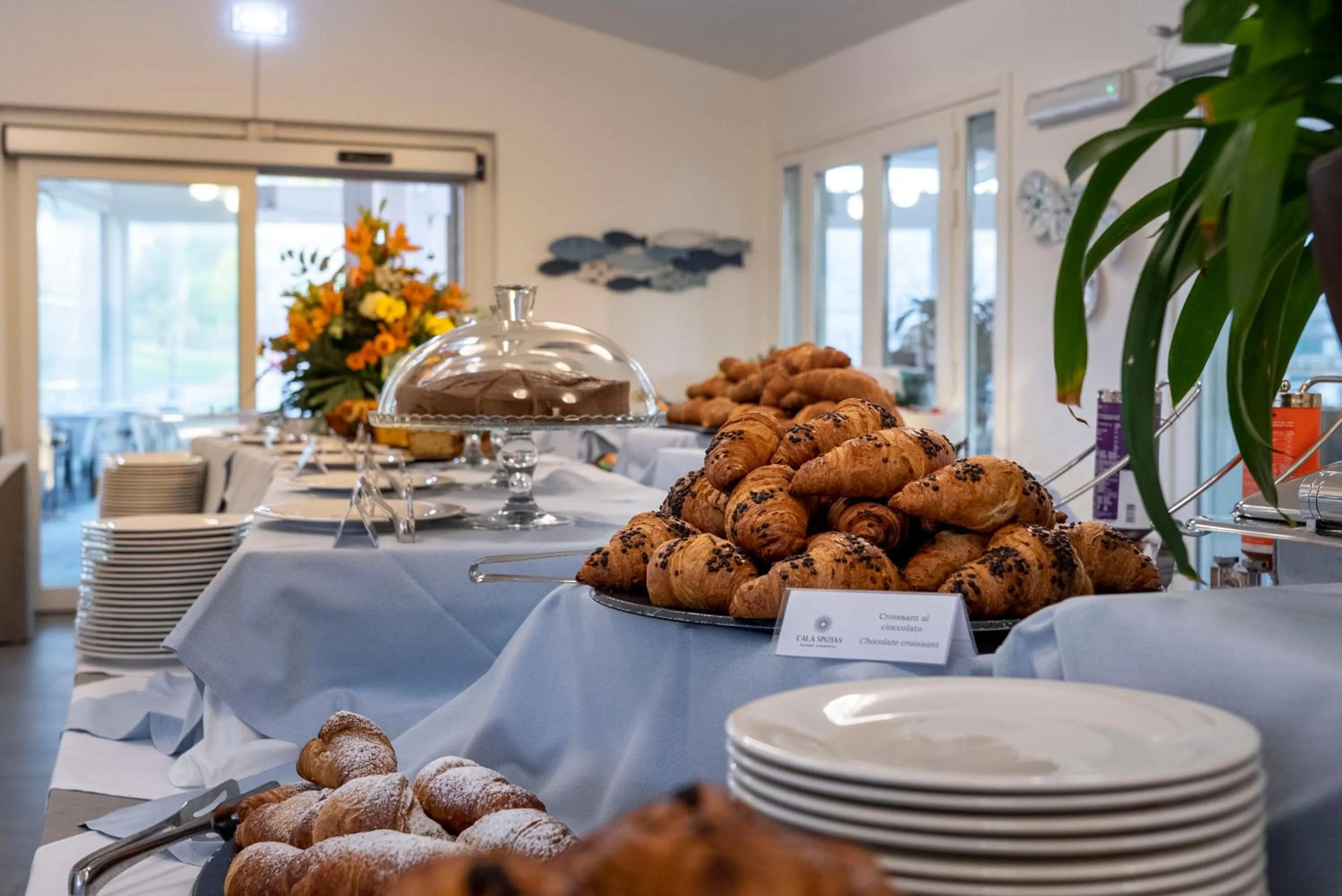 Breakfast in Cala Sinzias Resort