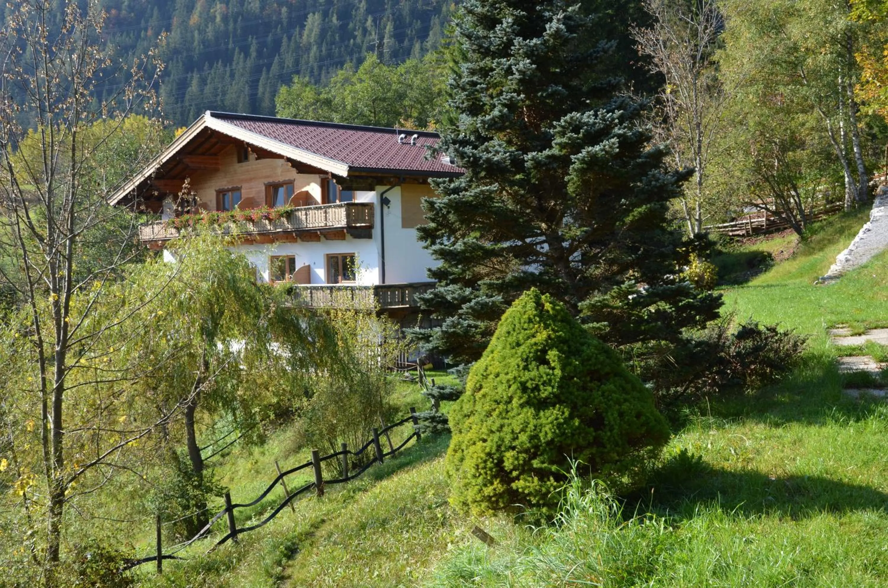 Facade/entrance in Sporthotel Zugspitze