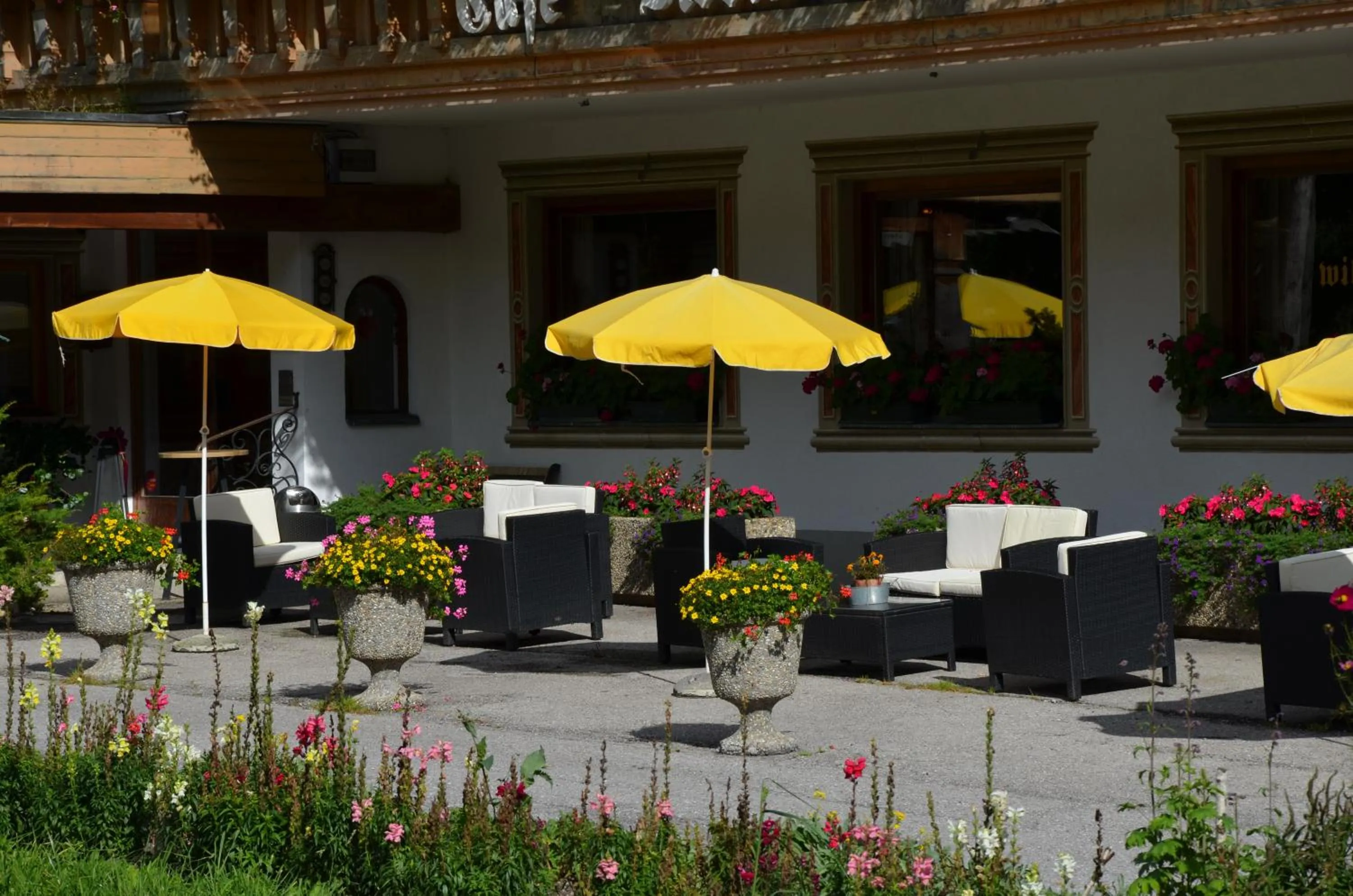 Facade/entrance in Sporthotel Zugspitze