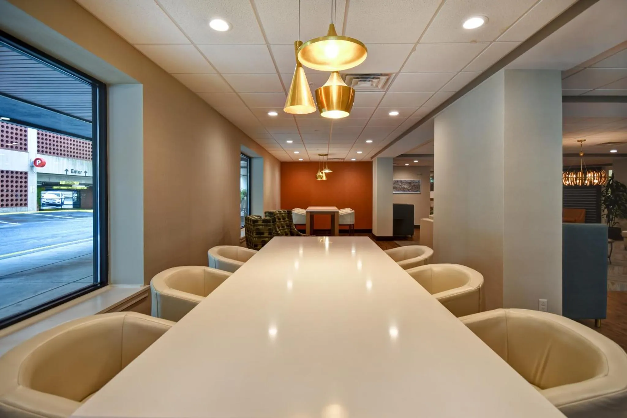 Lobby or reception in Holiday Inn Lancaster by IHG