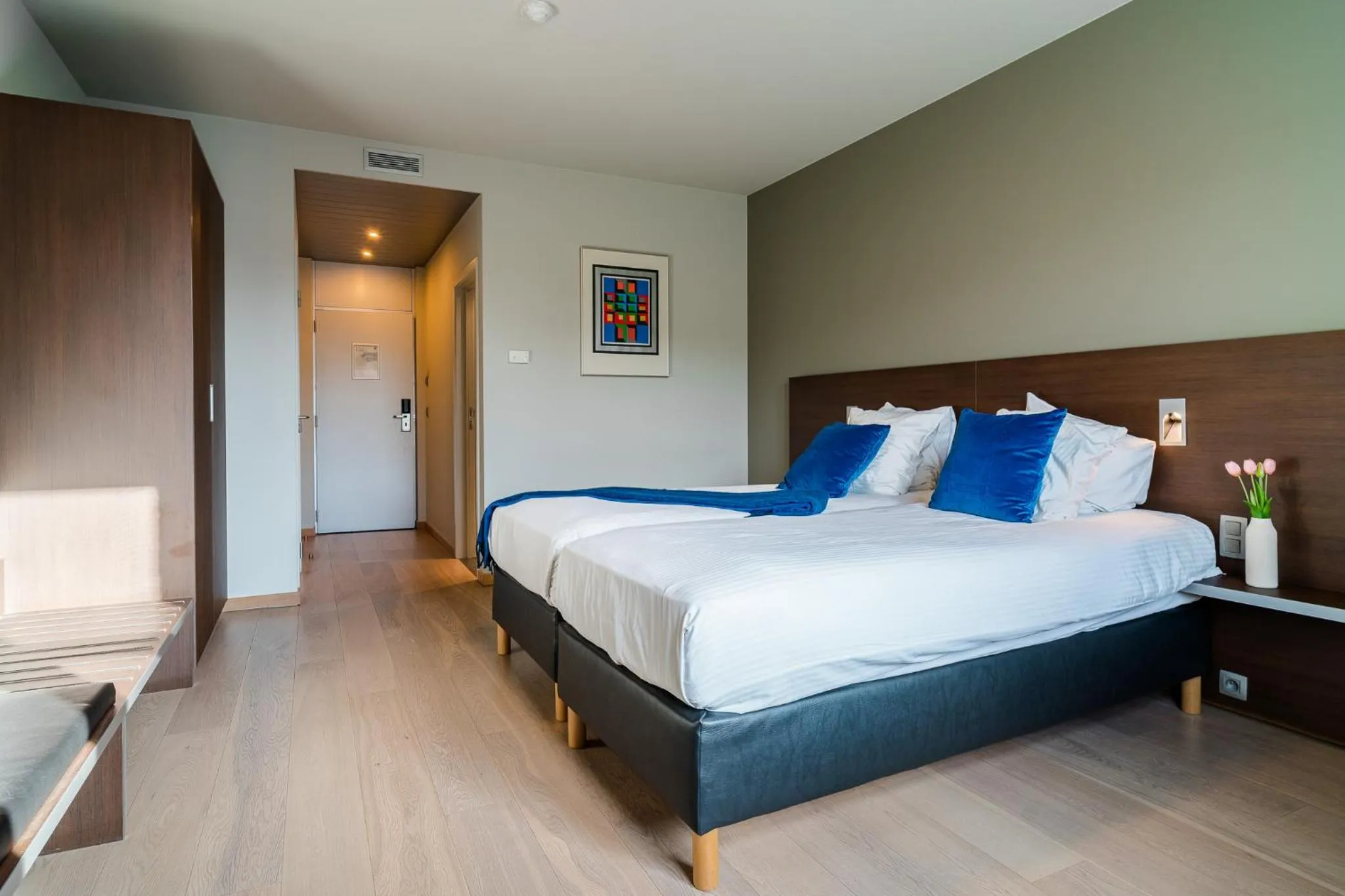 Seating area, Bed in Hotel Falko