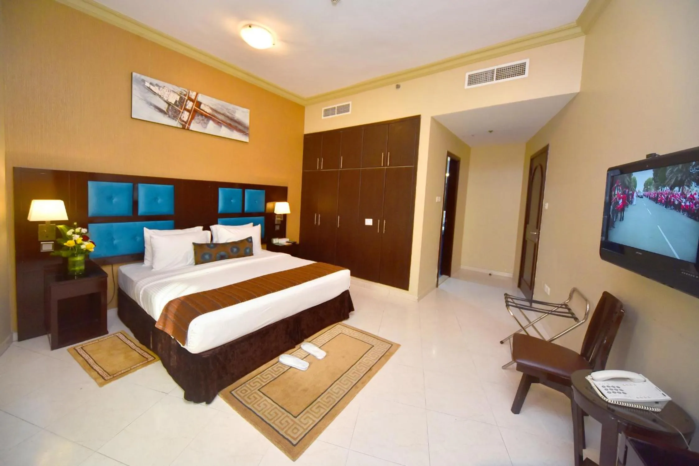 Photo of the whole room, Bed in Emirates Stars Hotel Apartments Dubai