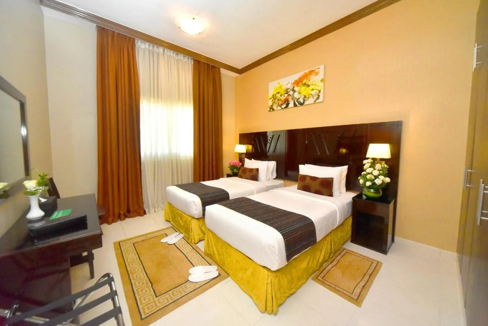 Bed in Emirates Stars Hotel Apartments Dubai