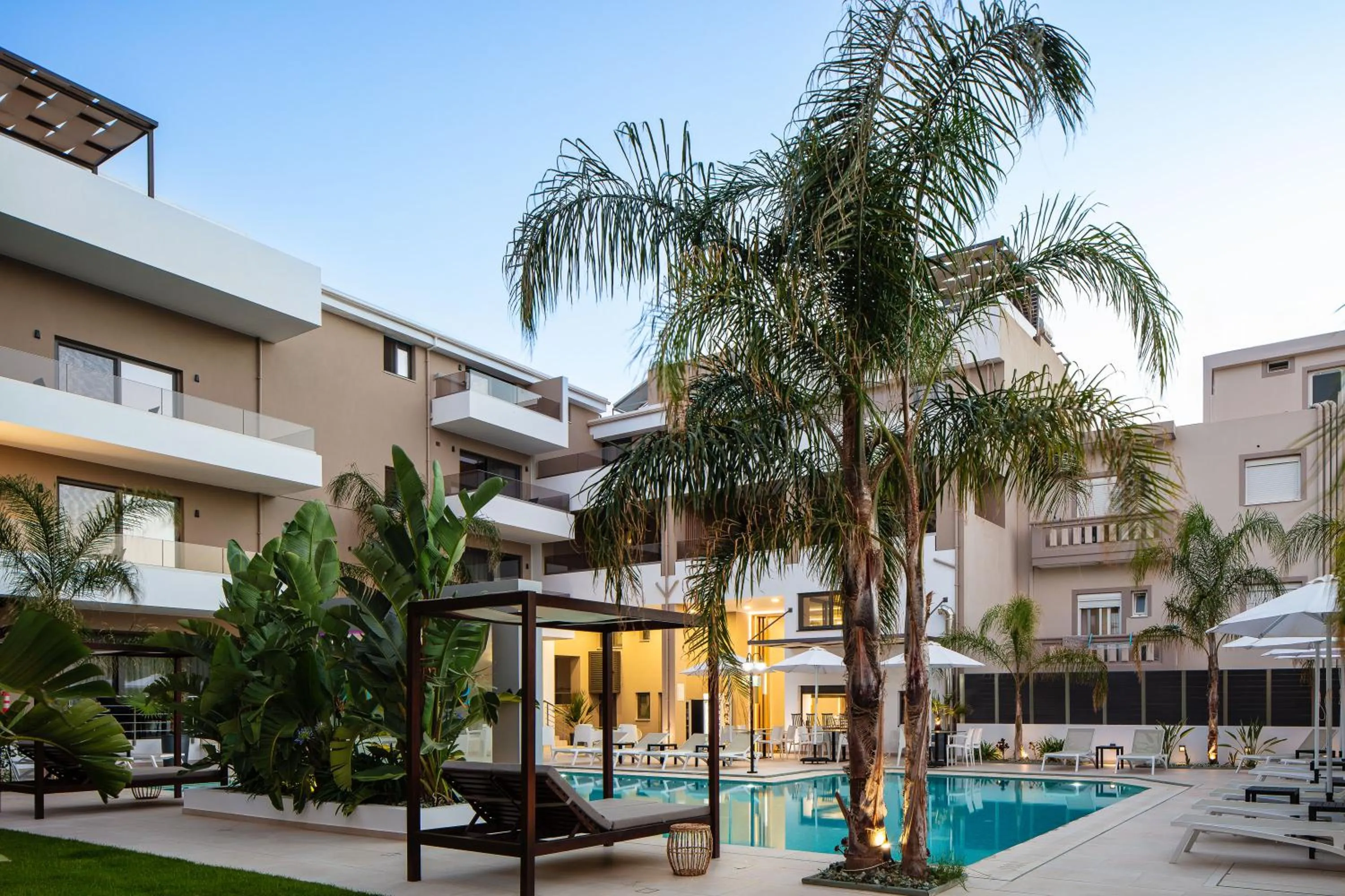 Swimming pool in Sapphire Blue Suites