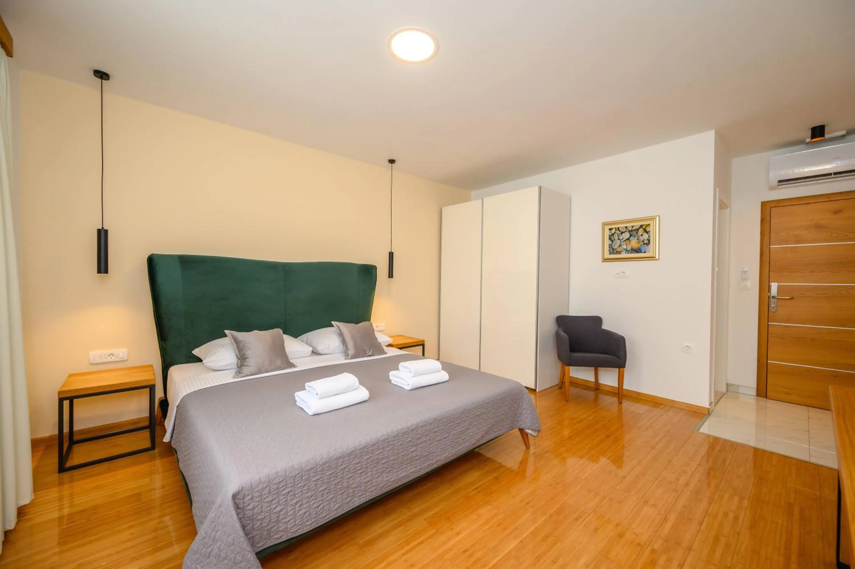 Bed in Boutique rooms Kican