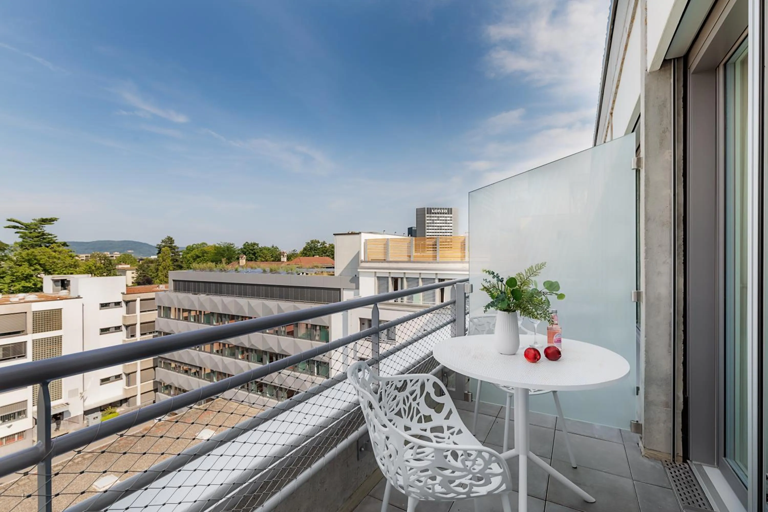 Balcony/Terrace in VISIONAPARTMENTS Basel - contactless check-in