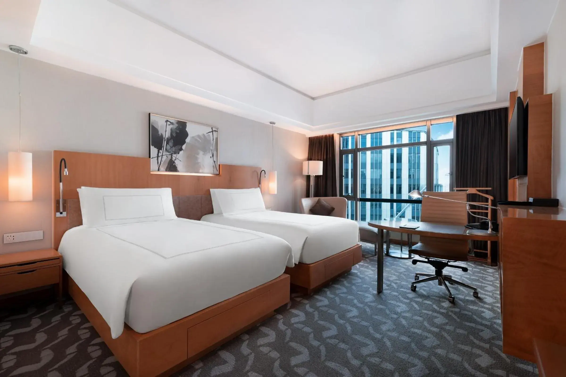 Swiss Advantage Twin Room in Swissôtel Grand Shanghai - Stroll down West Nanjing Road and soak in downtown Shanghai vibrancy Swiss Advantage Twin Room in Swissôtel Grand Shanghai - Stroll down West Nanjing Road and soak in downtown Shanghai vibrancy
