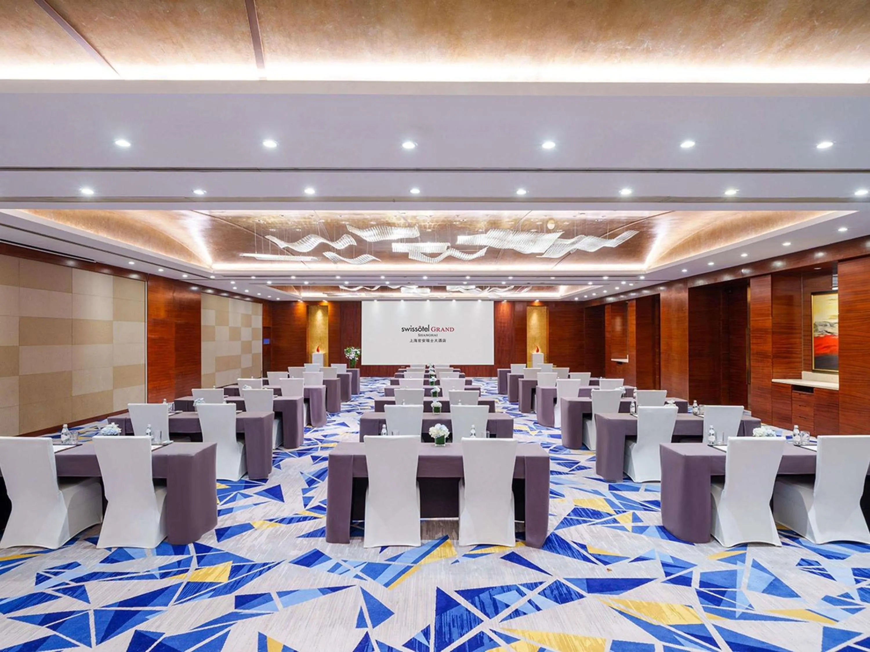 Meeting/conference room in Swissôtel Grand Shanghai