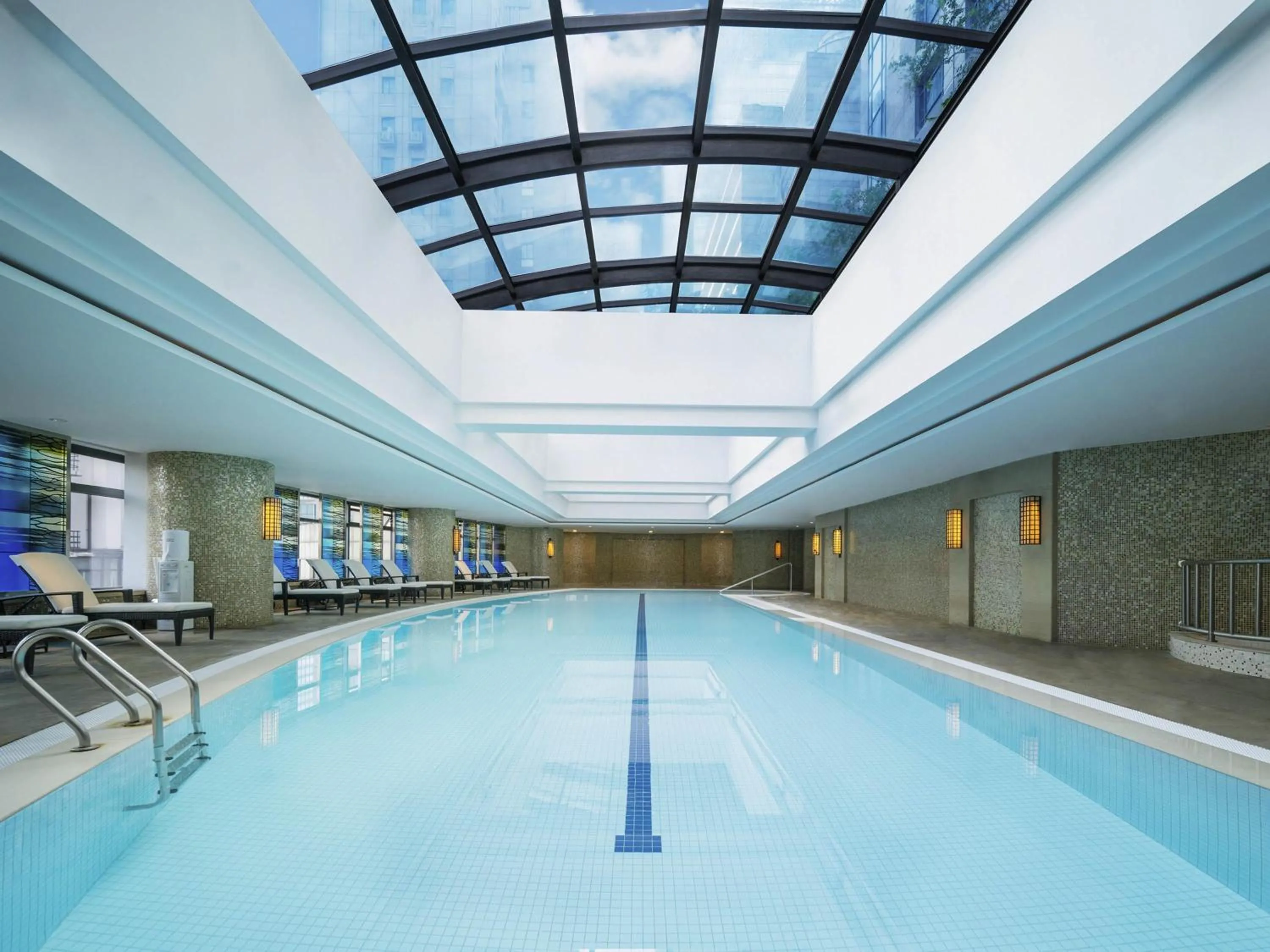 Pool view in Swissôtel Grand Shanghai