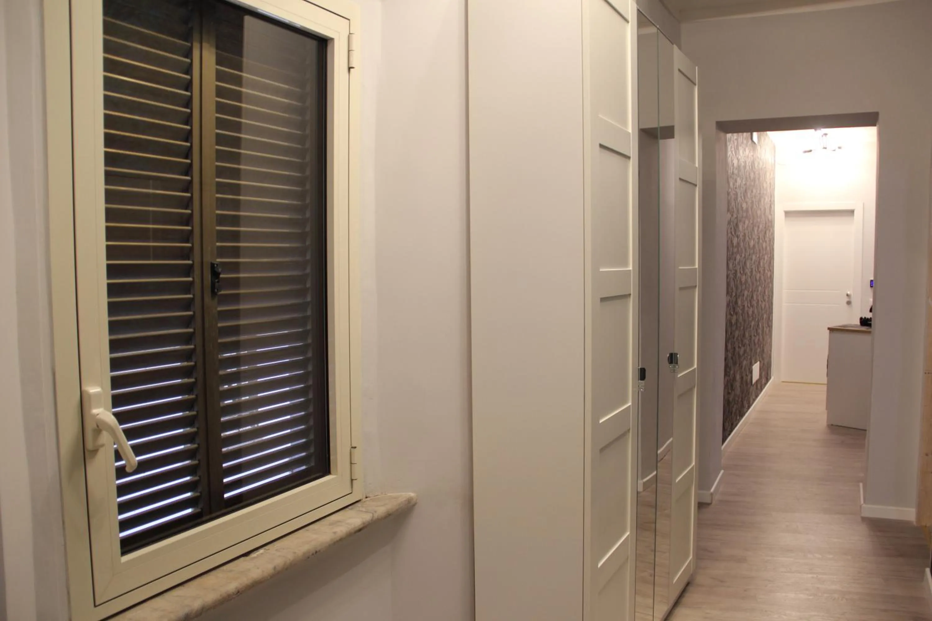 Internal: Not applicable to any particular room in Vite 99 - Piazza di Spagna