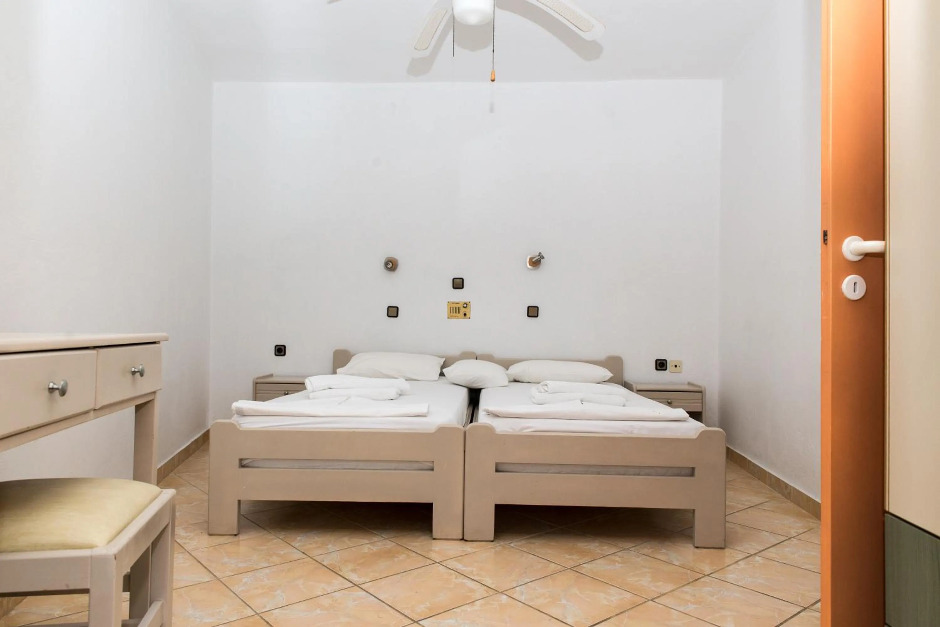 Photo of the whole room, Bed in Villa Maria