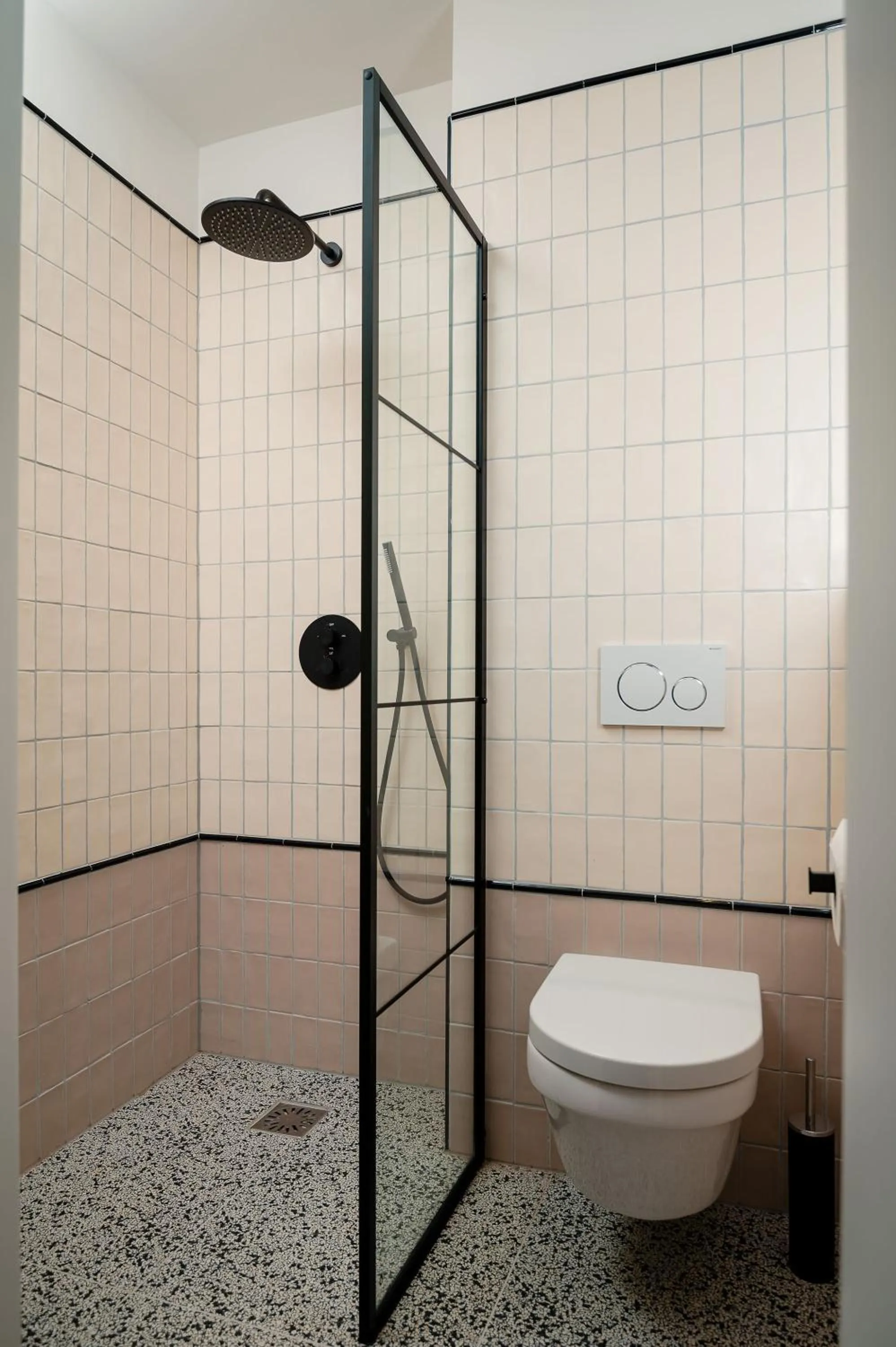 Bathroom in Mr.Lewis Rotterdam