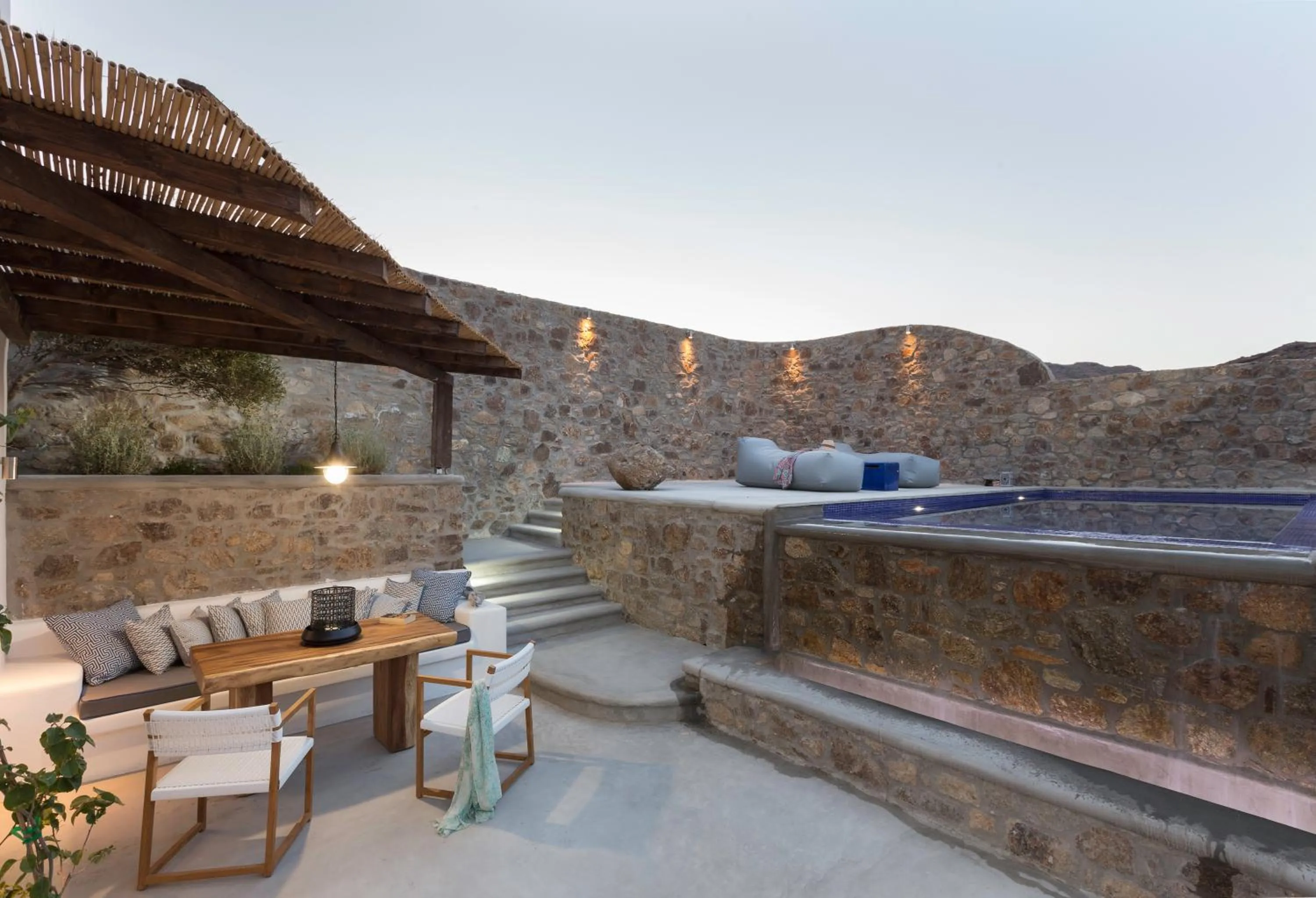 Swimming pool in Mykonos Panormos Villas