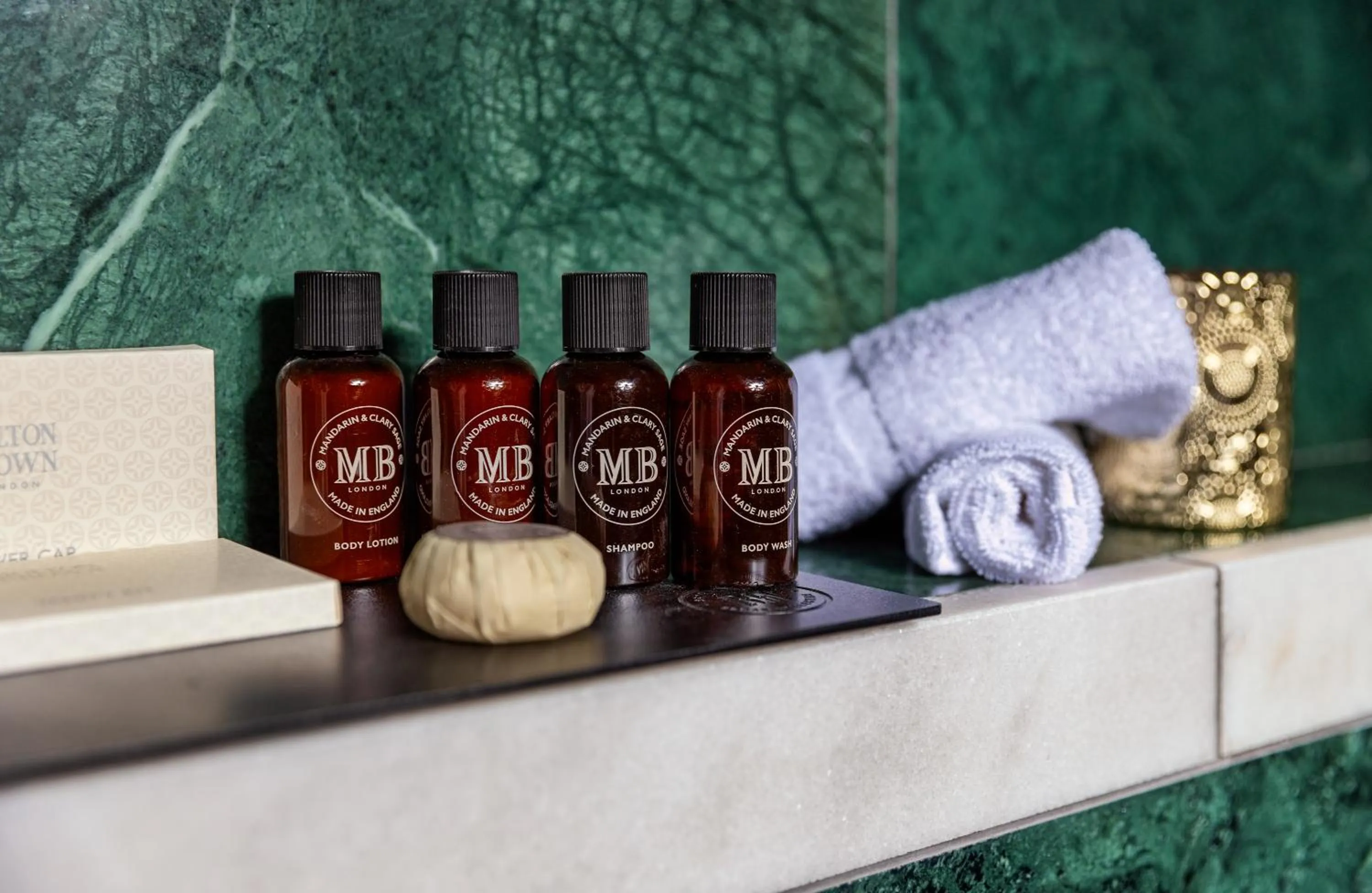 Toilet in Debrah Brown, a member of Brown Hotels