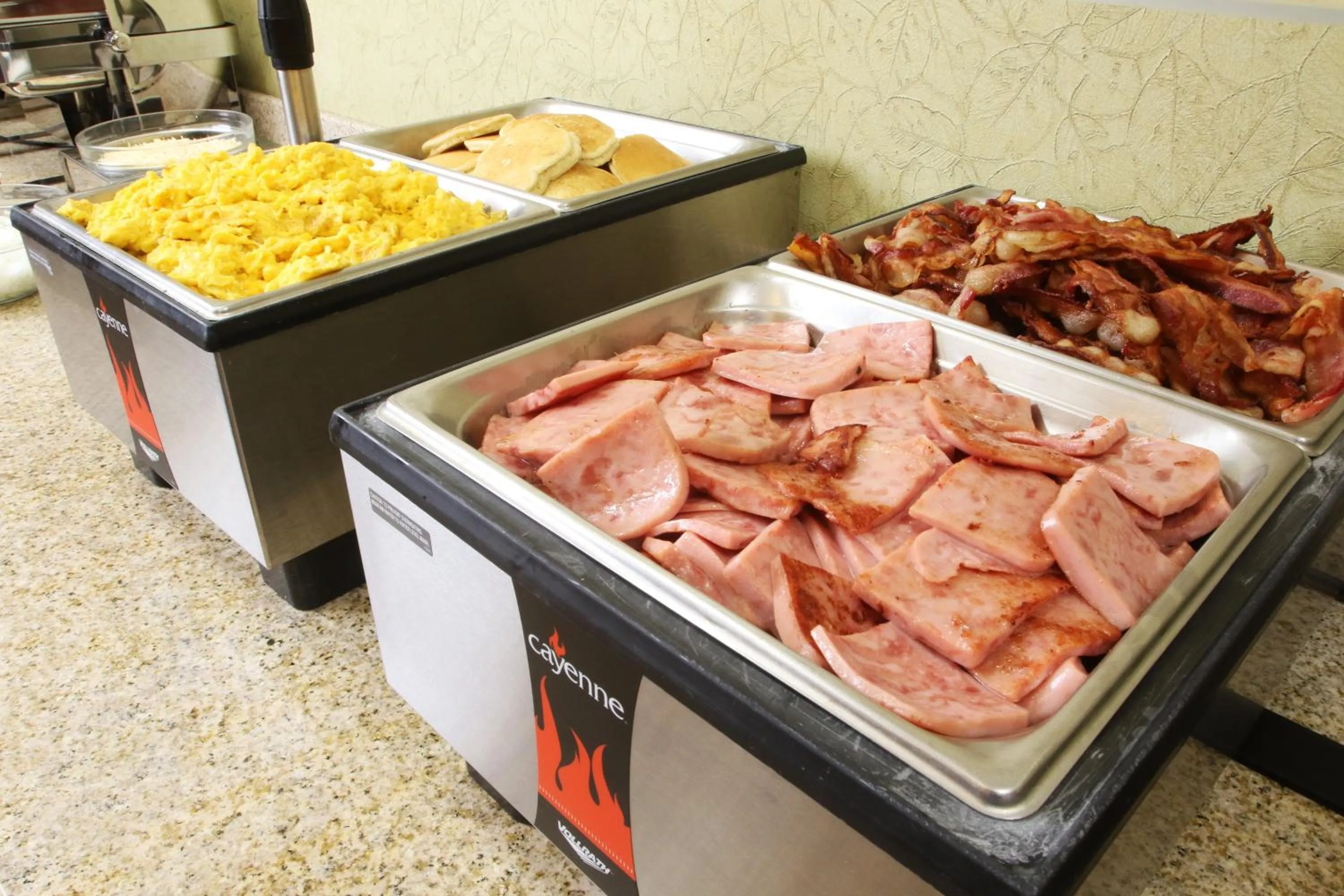 Restaurant/places to eat in Holiday Inn Express & Suites Cuernavaca by IHG