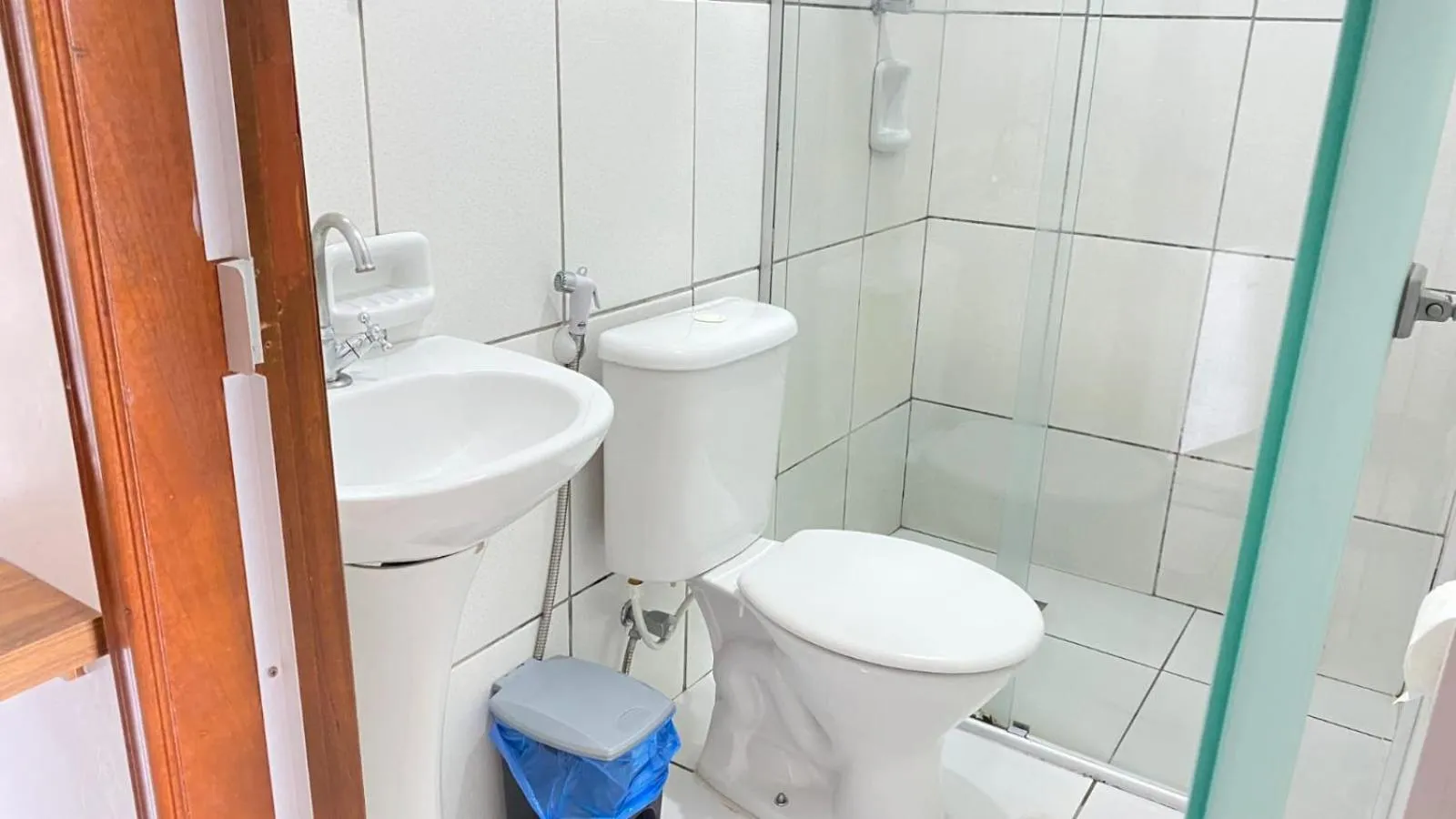 Shower in Hotel Capital da Fe