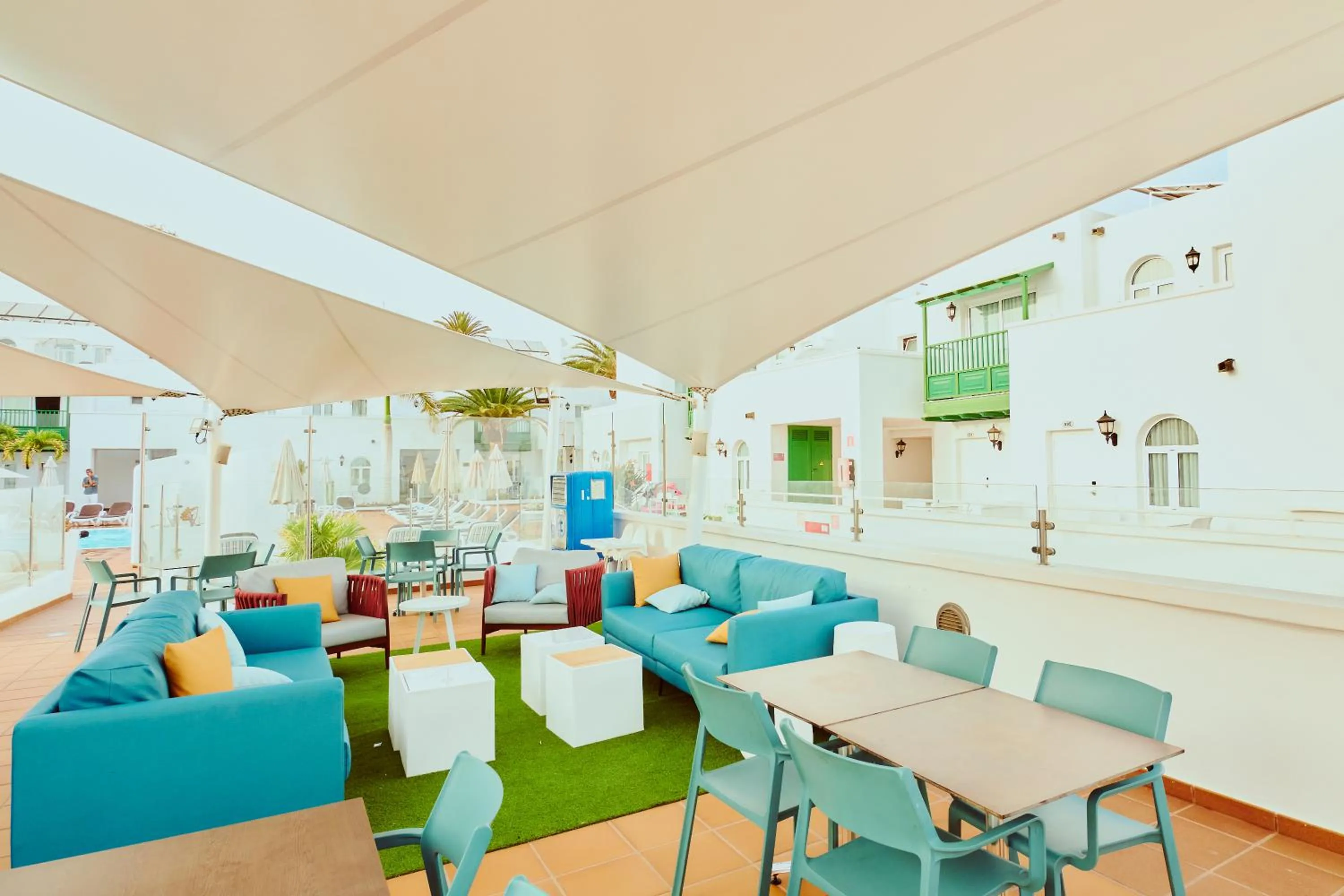 Lounge or bar in Gloria Izaro Club Hotel