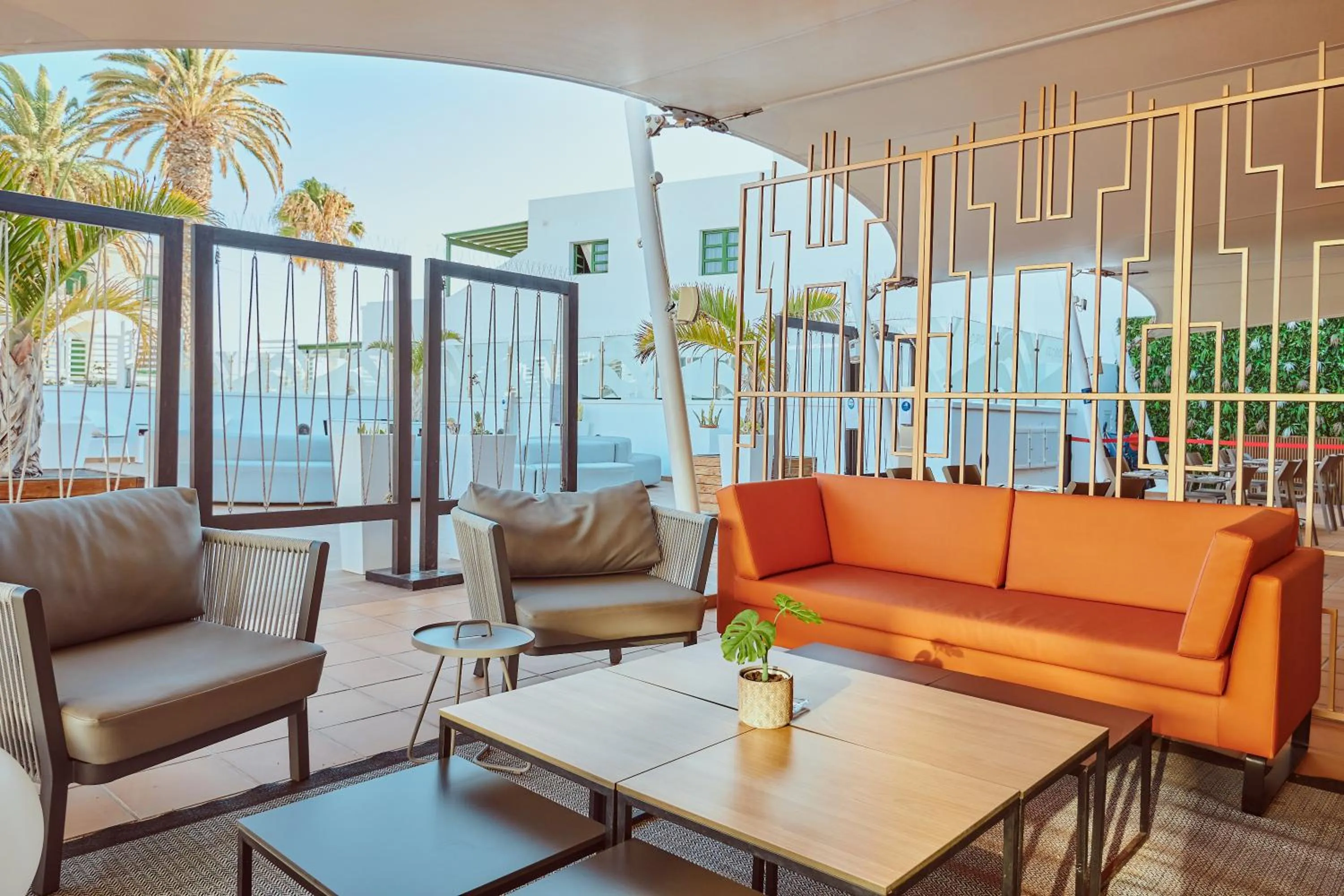 Lounge or bar in Gloria Izaro Club Hotel