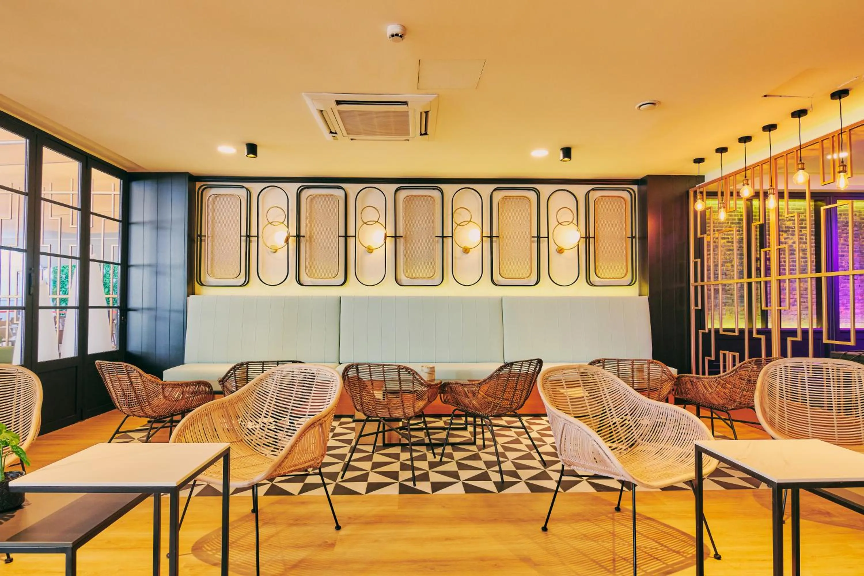 Lounge or bar in Gloria Izaro Club Hotel