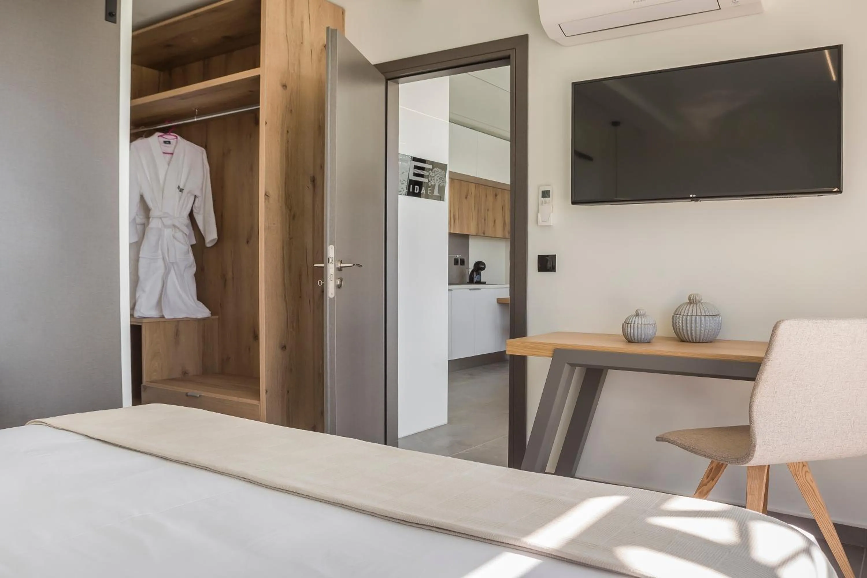 Bed in Erolidae Villas