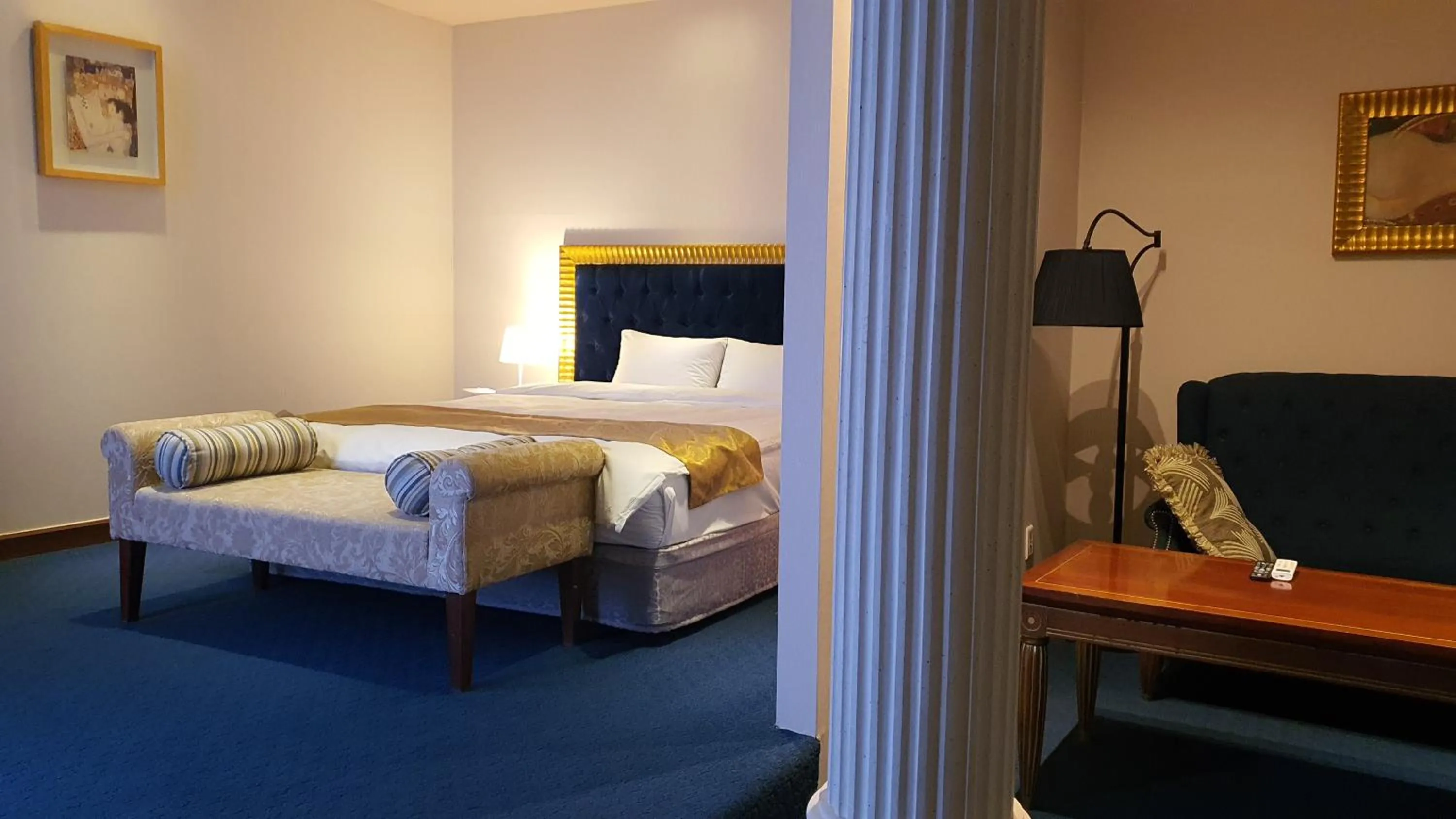 Bed in Gyungpo Beach Hotel