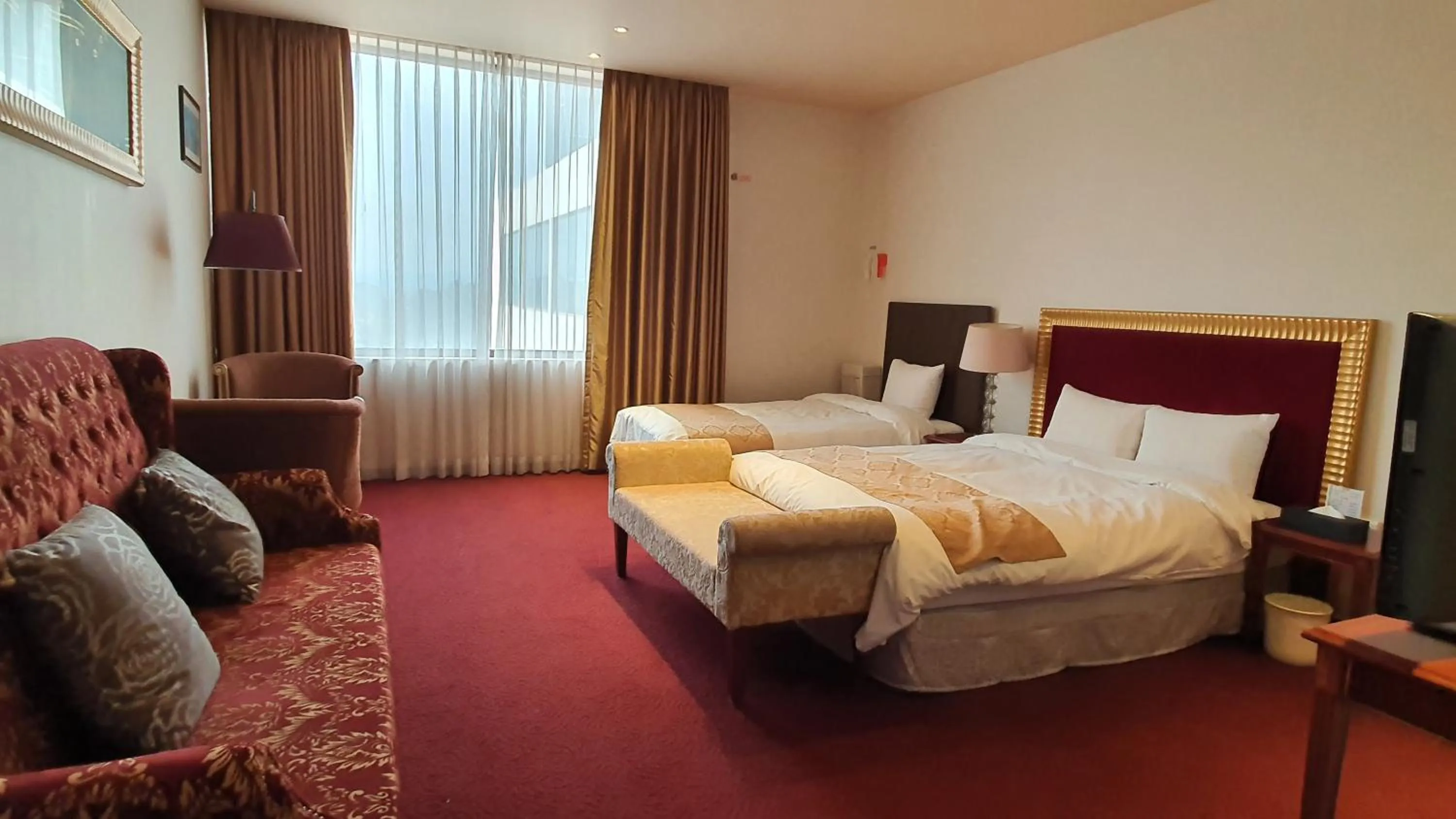 Bed in Gyungpo Beach Hotel